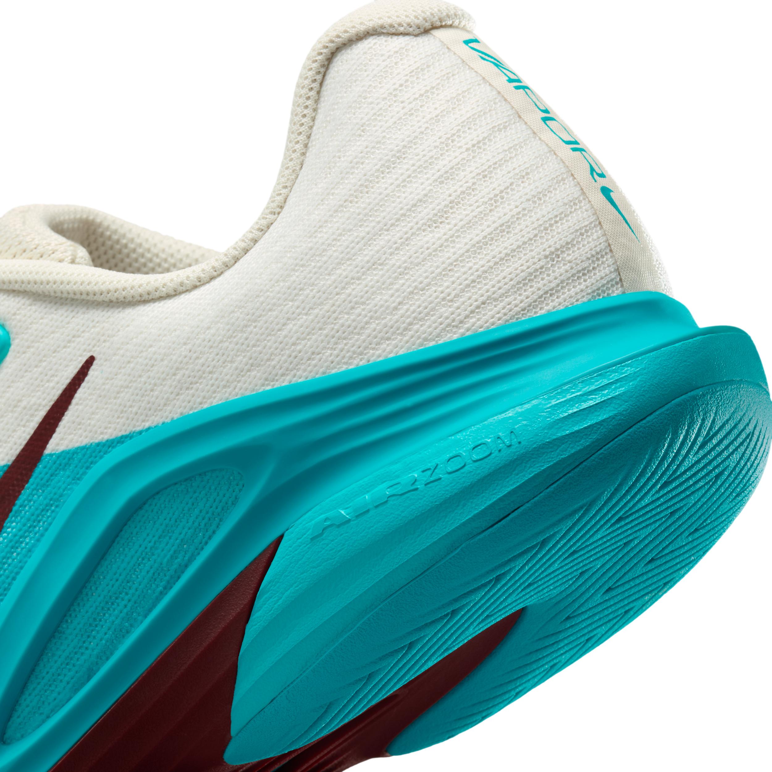 Nike Women's Vapor Premium Hard Court Tennis Shoes Product Image