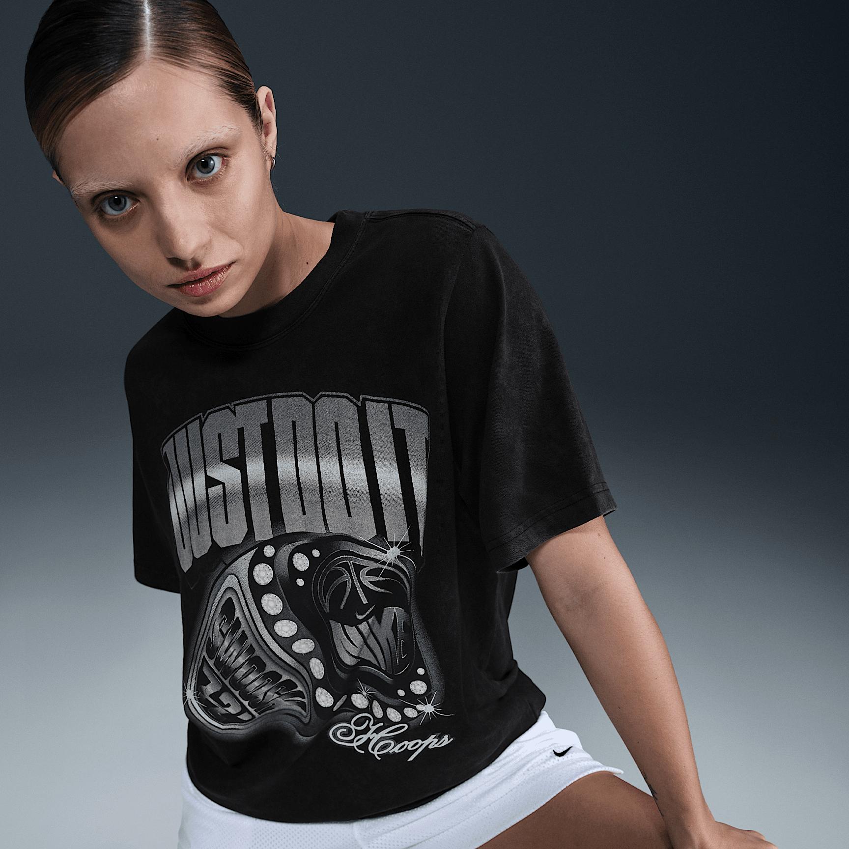 Nike Womens Loose Short-Sleeve Basketball T-Shirt | HJ3798-010 Product Image