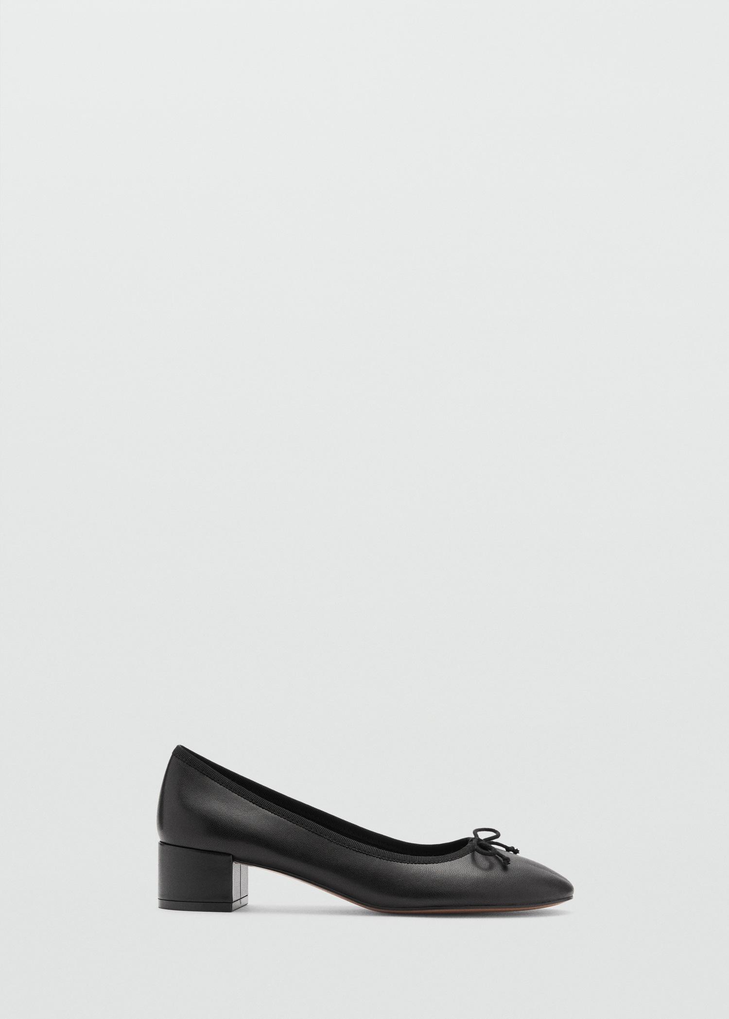 Heeled ballet flats with leather bow - Women | MANGO USA Product Image