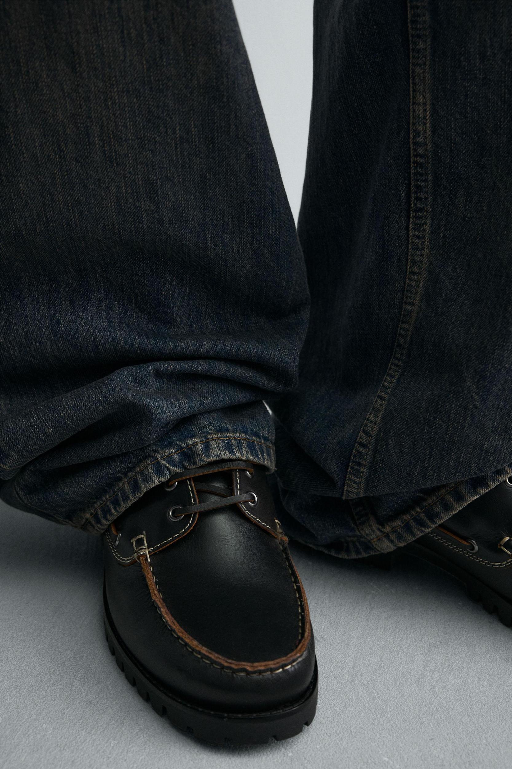 LEATHER BOAT SHOES Product Image