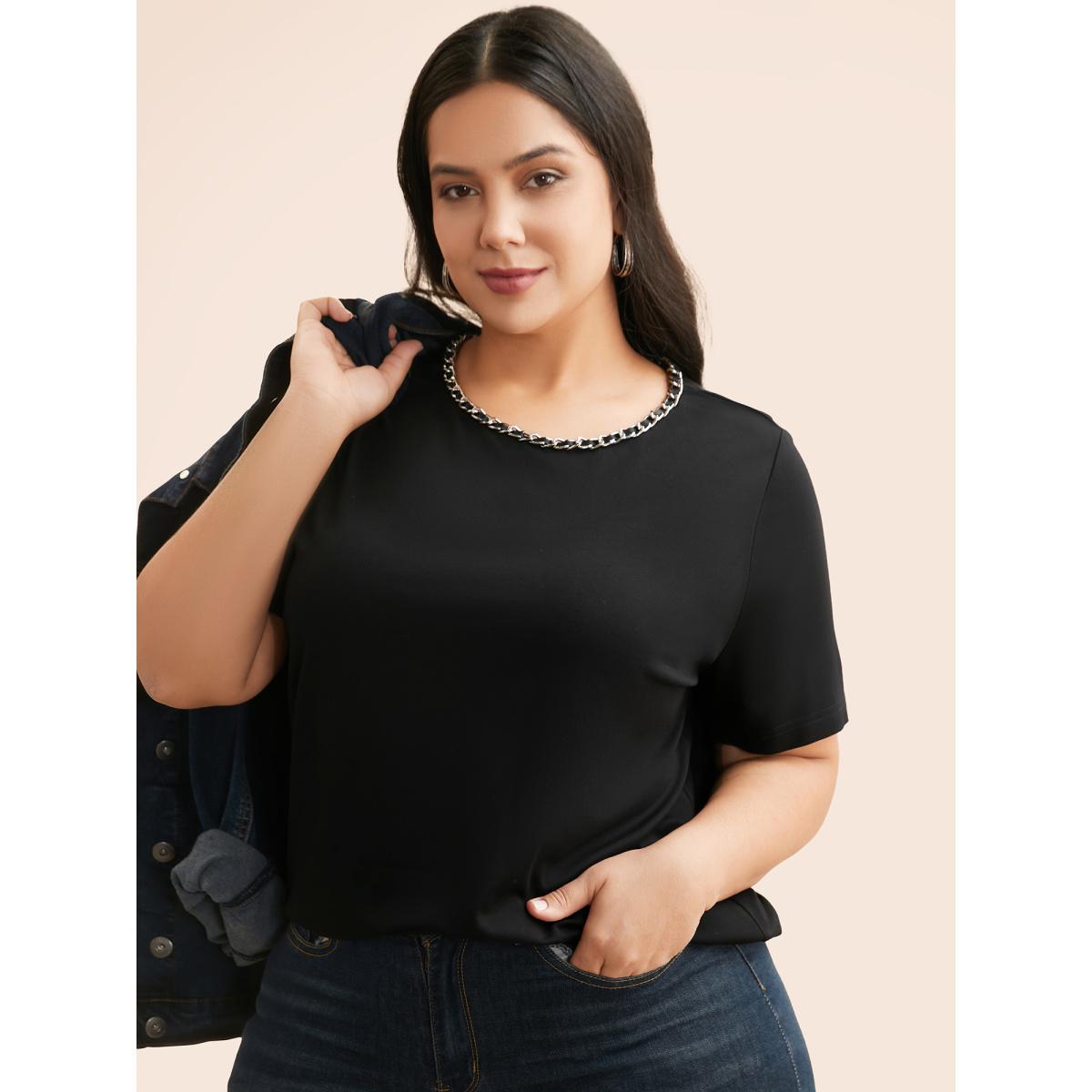 Plus Size Crew Neck Metal Chain Detail T-shirt Black Women Casual Non Round Neck Everyday T-shirts BloomChic 10/M Product Image