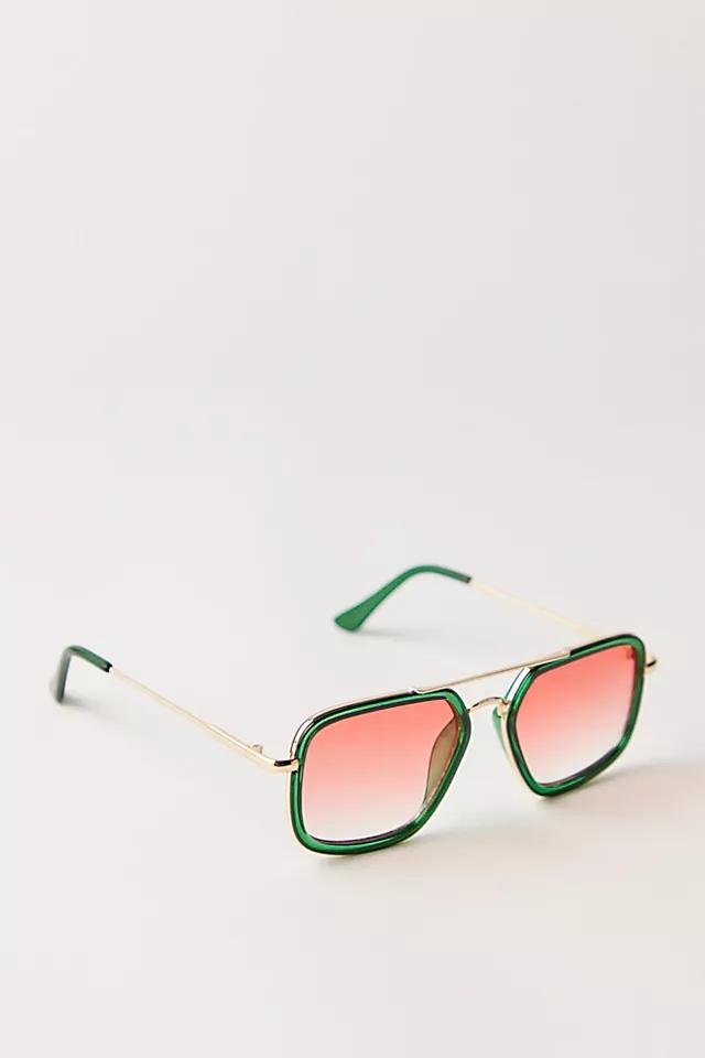 Luna Classic Aviator Sunglasses Product Image