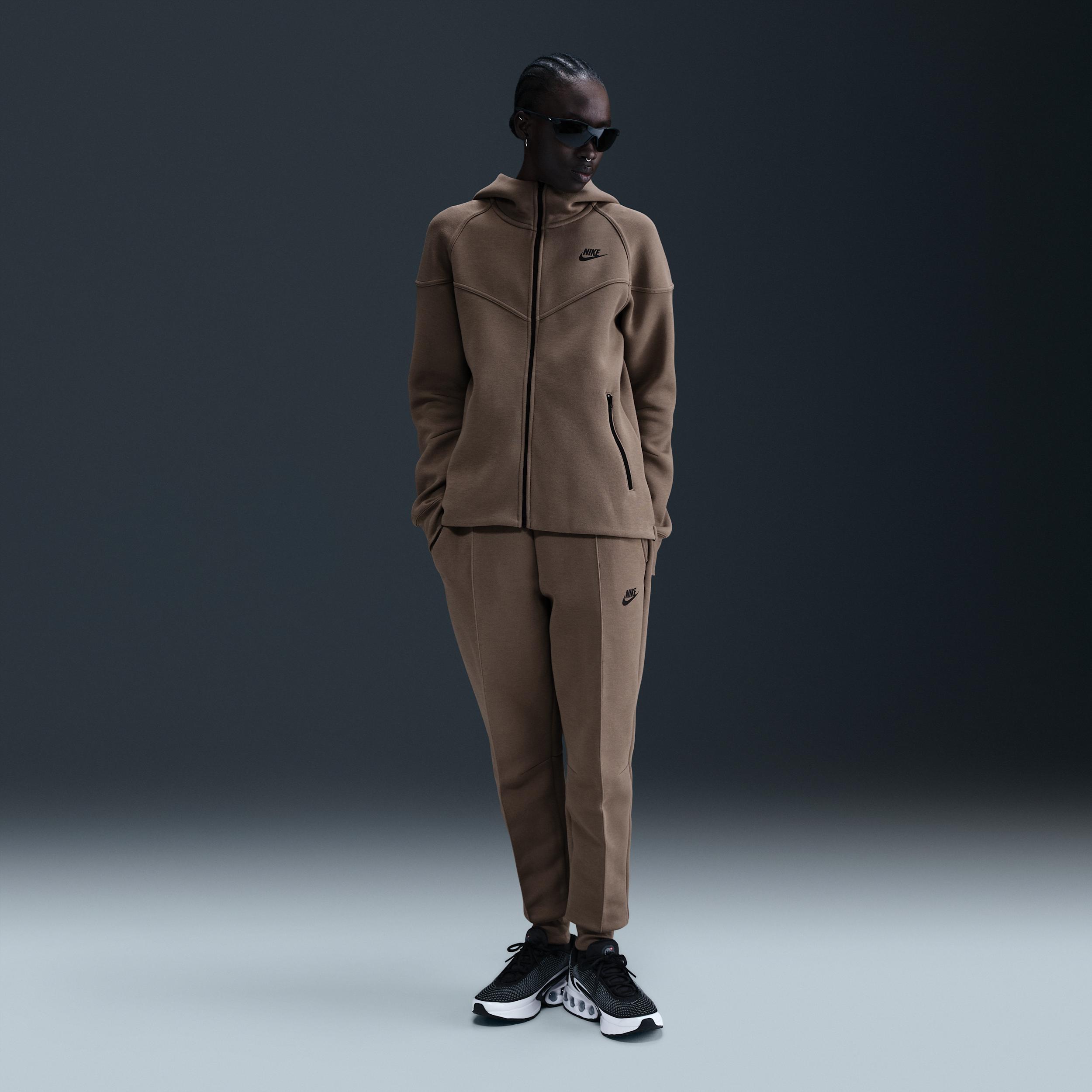 Women's Nike Sportswear Tech Fleece Windrunner Full-Zip Hoodie Product Image