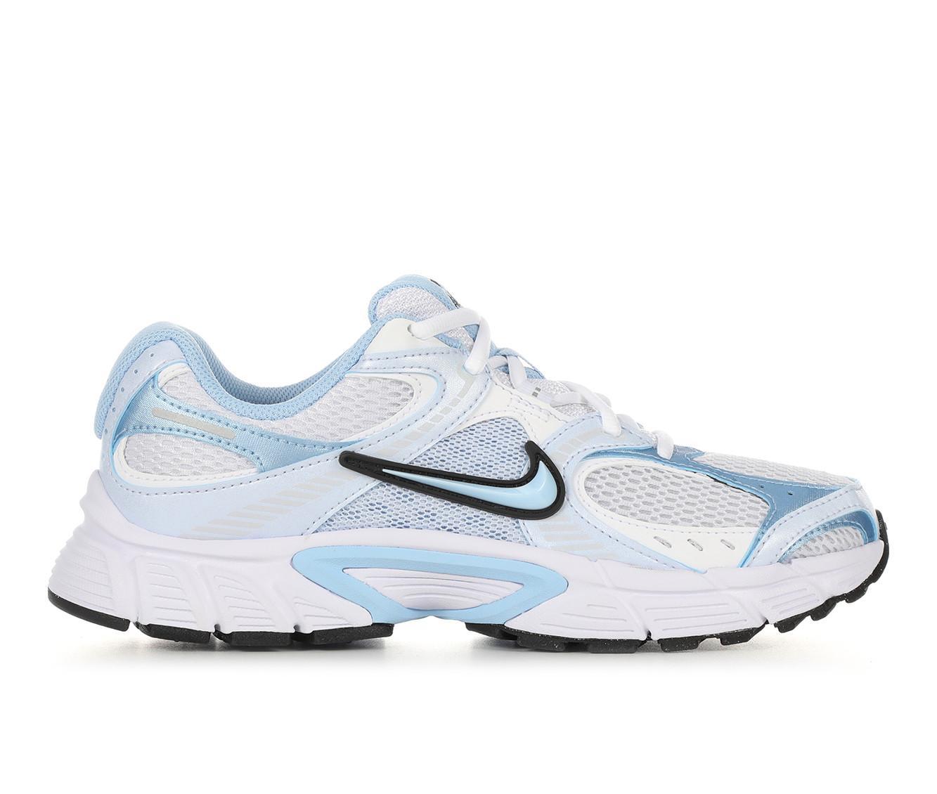 Women's Nike V5 RNR Sneakers Product Image