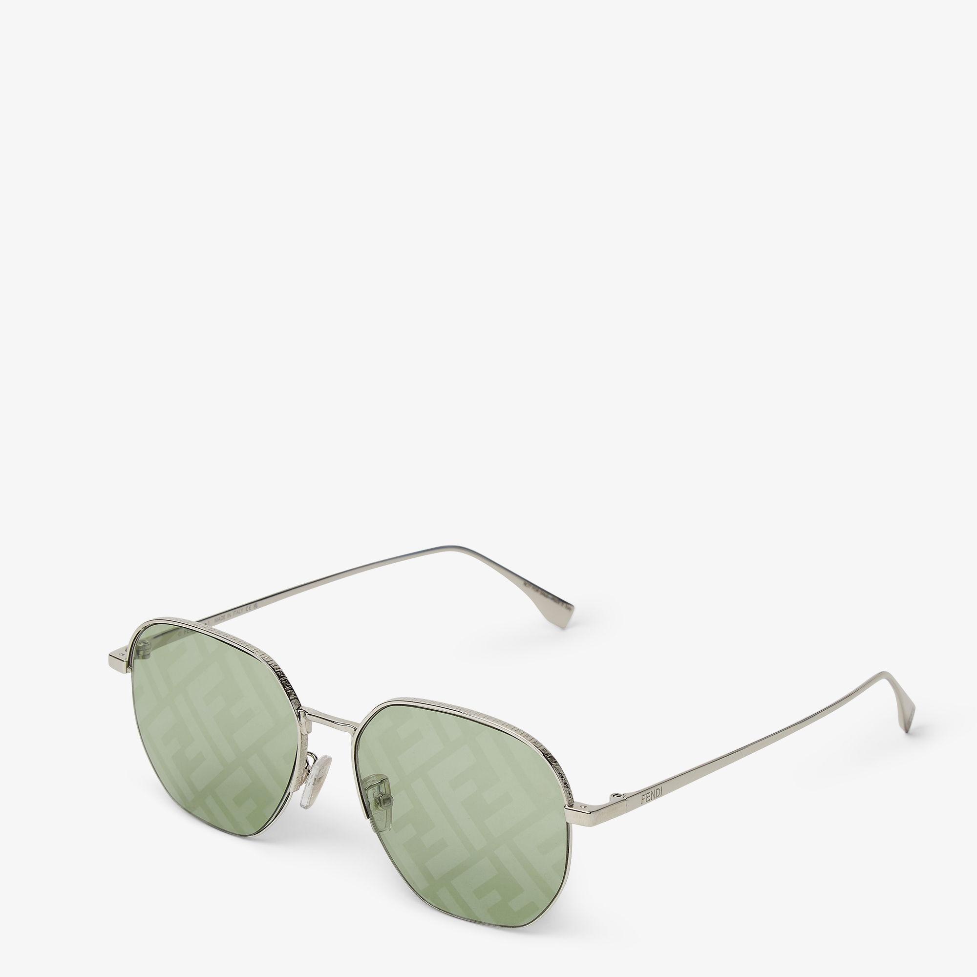 Fendi TravelPalladium-color metal sunglasses with photochromic lenses Product Image