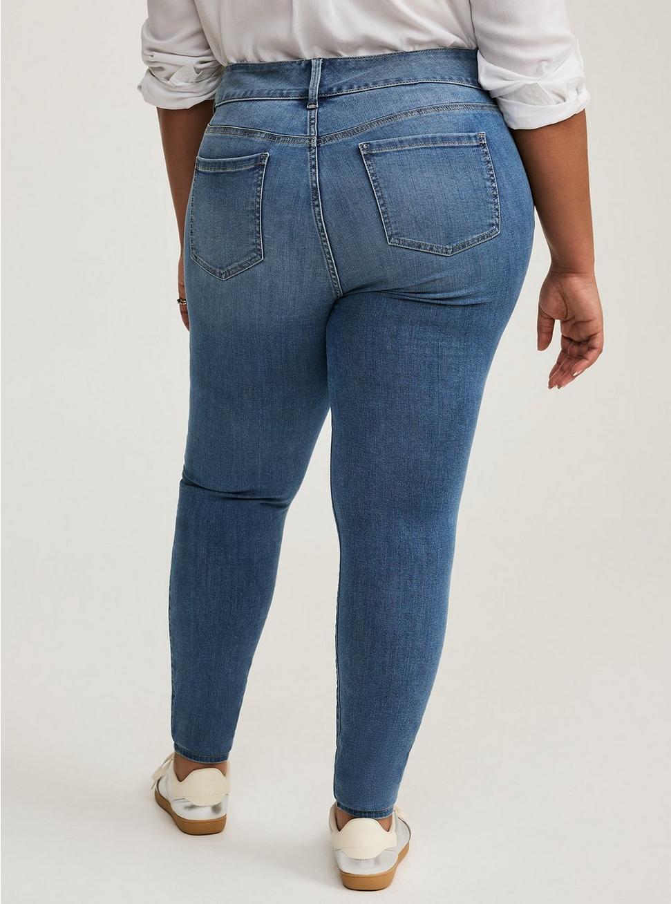 Jegging Skinny High-Rise Jean Product Image