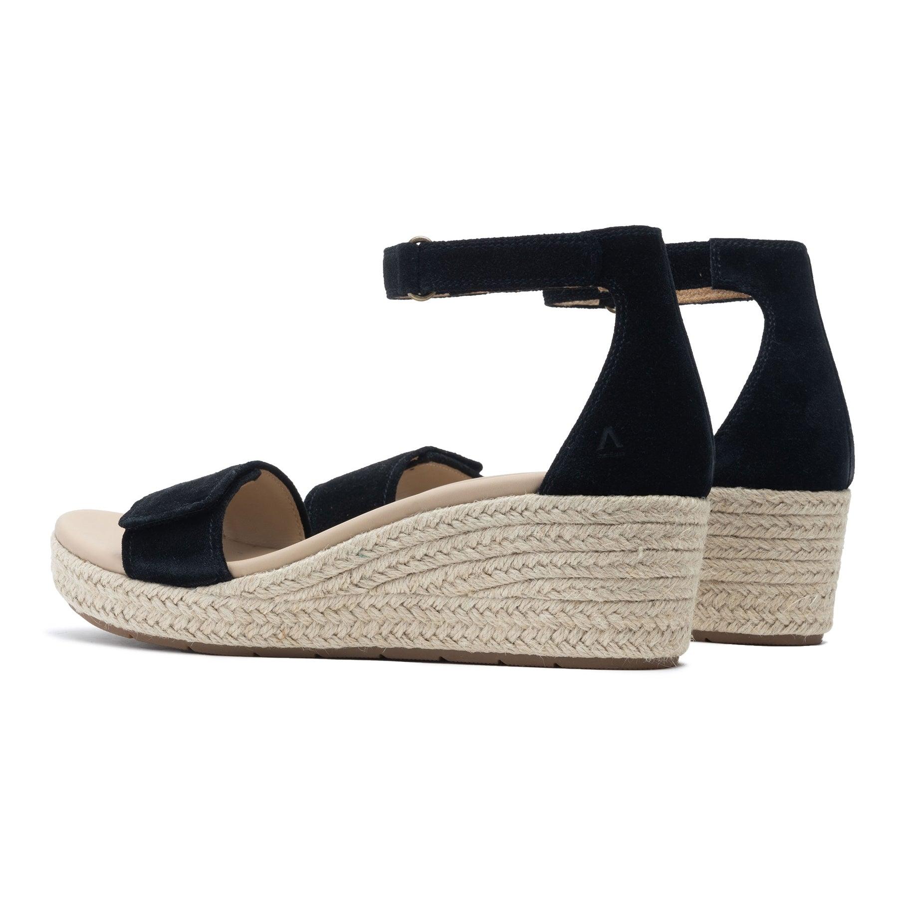 Riviera Ankle Sandal Metatarsal Female Product Image