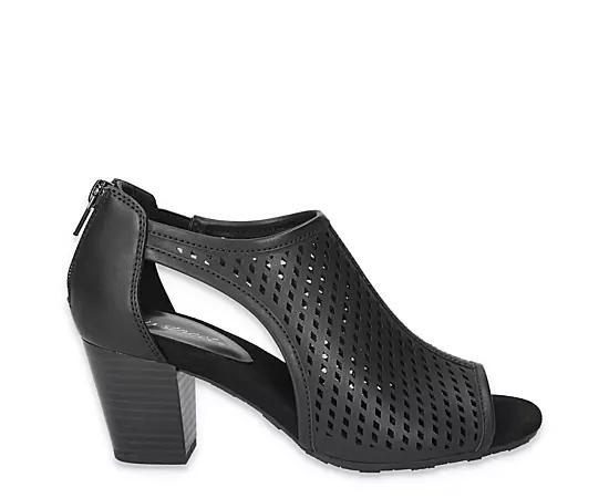 Easy Street Womens Amiri Sandal Product Image