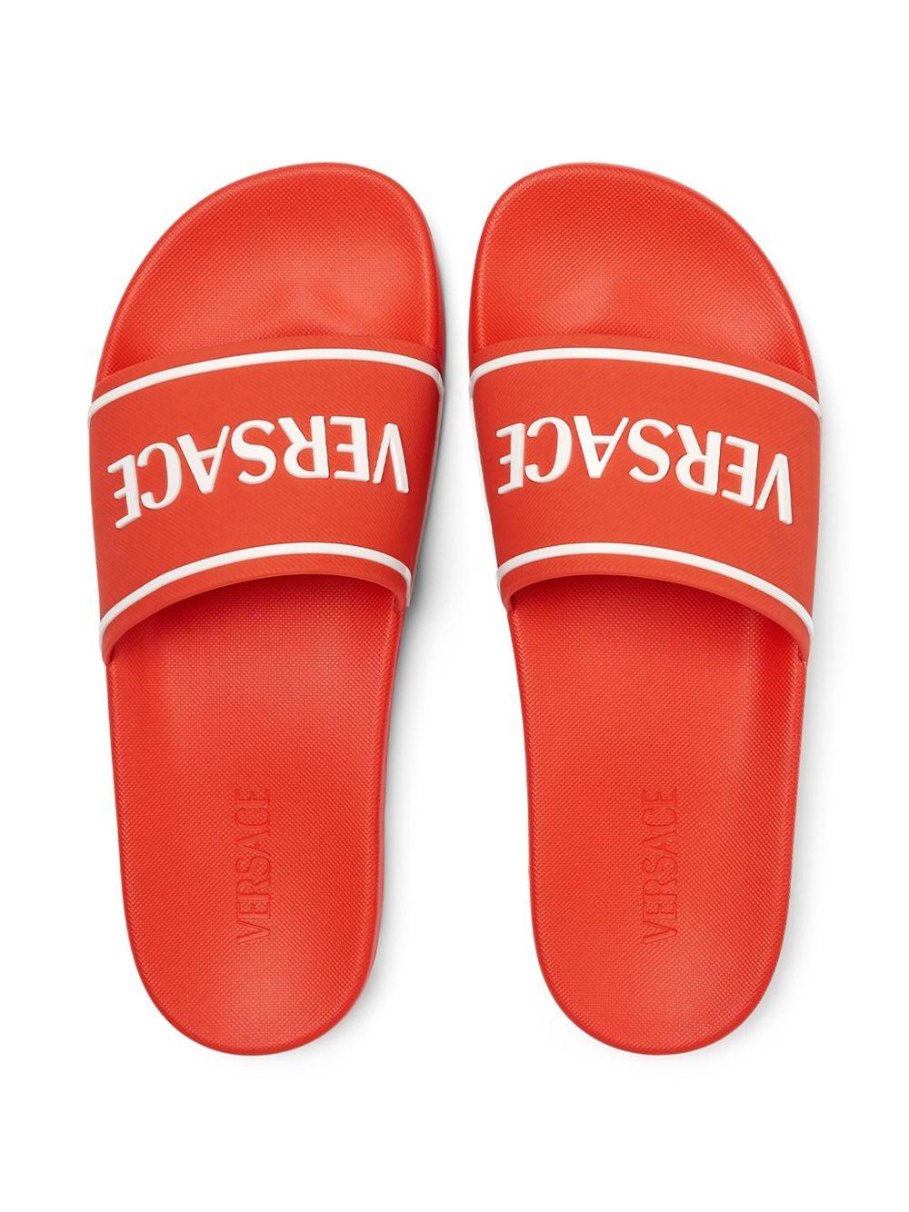 logo-embossed slides Product Image