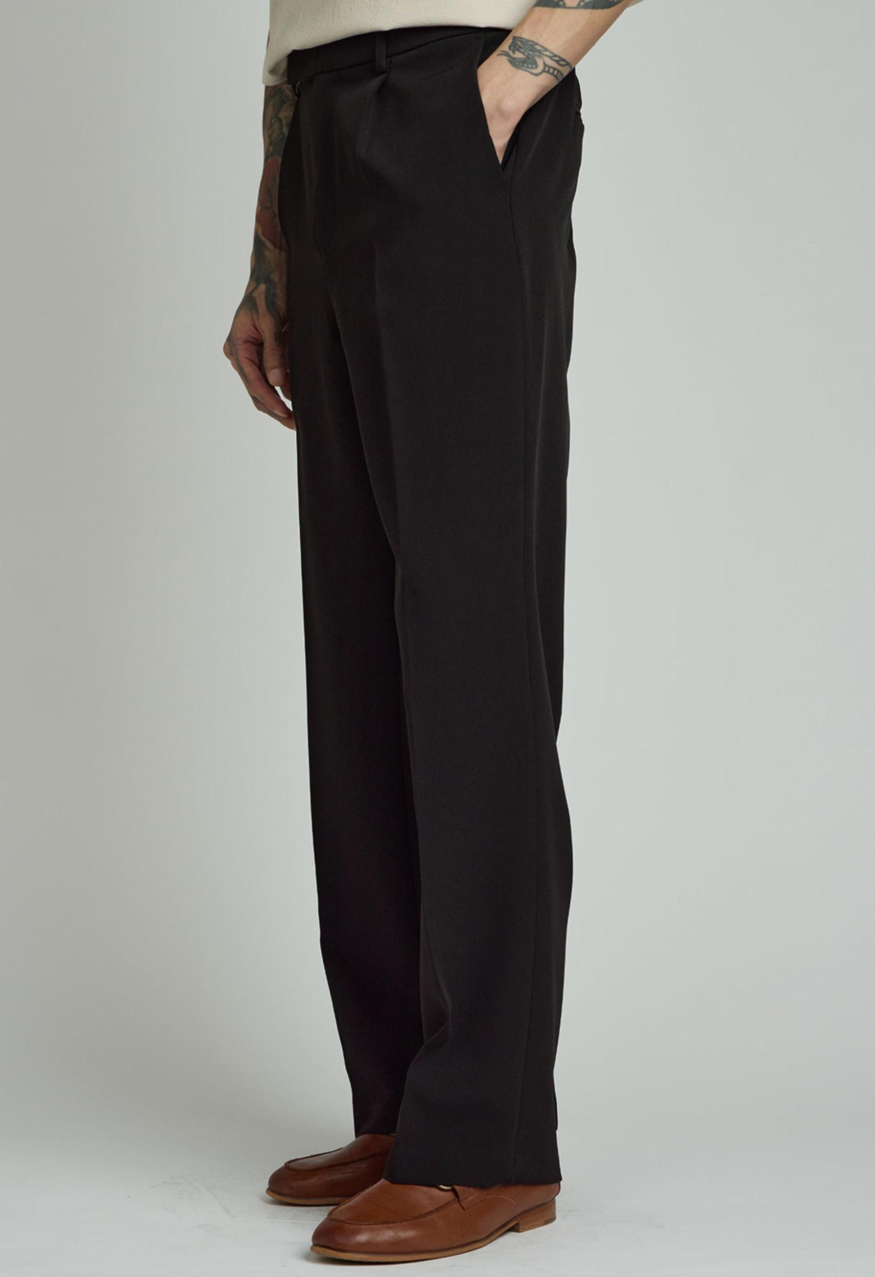 Mens Cole Wrinkle Free Trouser in Black Product Image