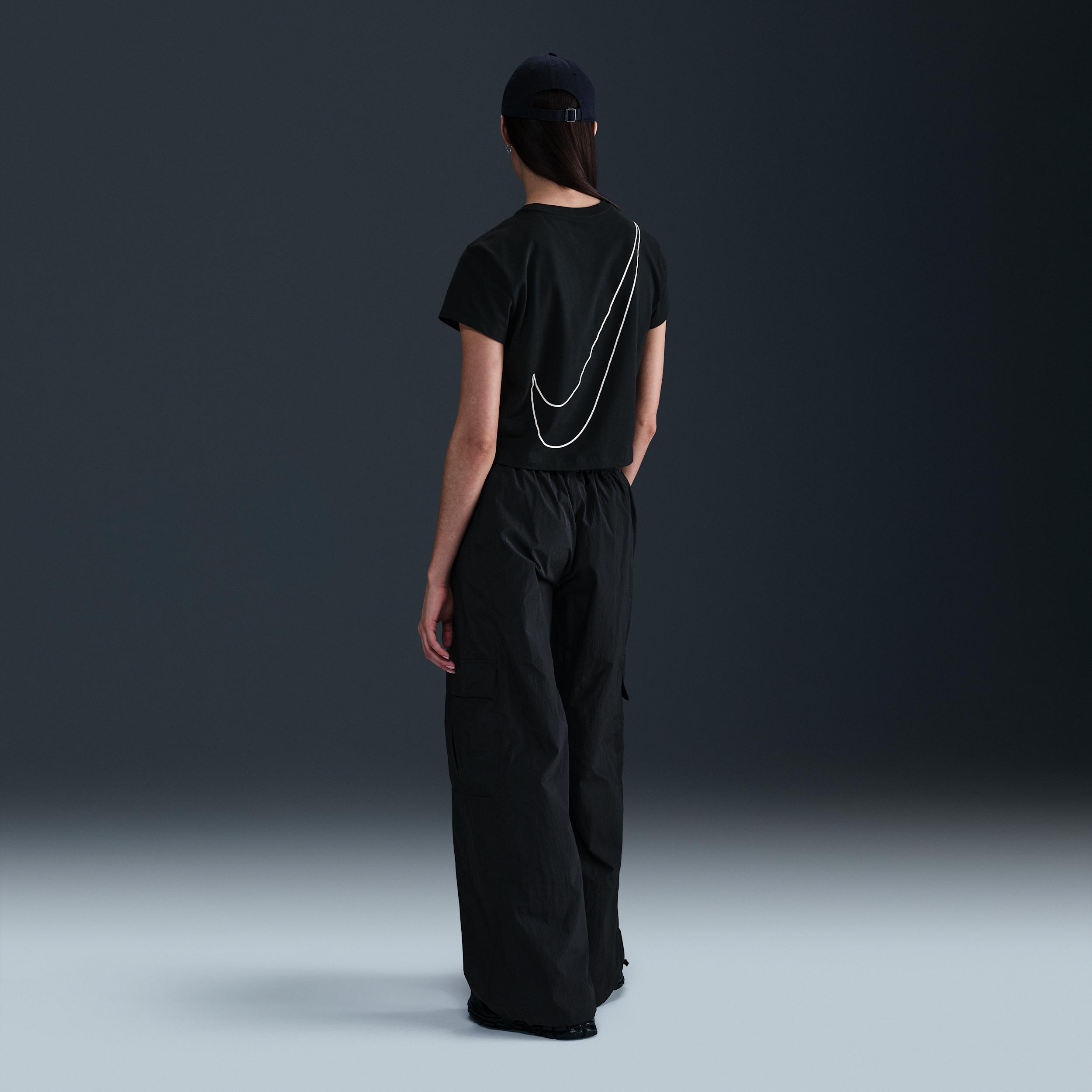 Womens Nike Sportswear Club Short-Sleeve Cropped Graphic T-Shirt | HF9456-010 Product Image