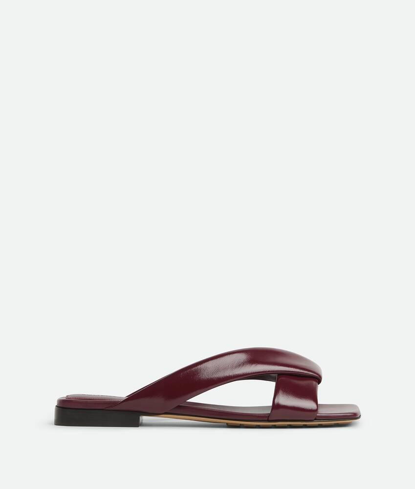 Women's Riva Flat Mule in Barolo Product Image
