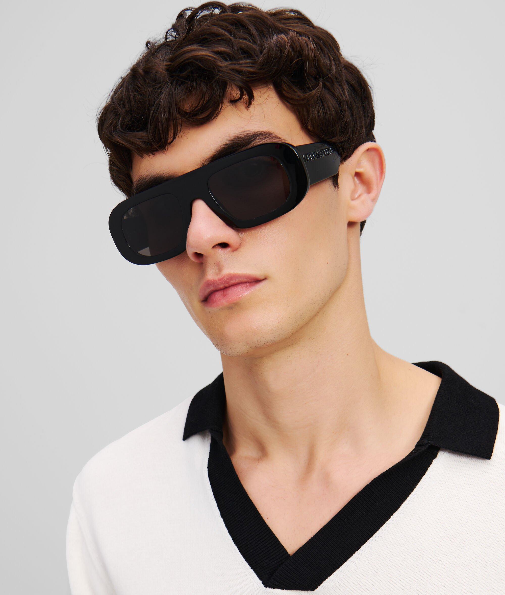 LOGO SUNGLASSES Product Image
