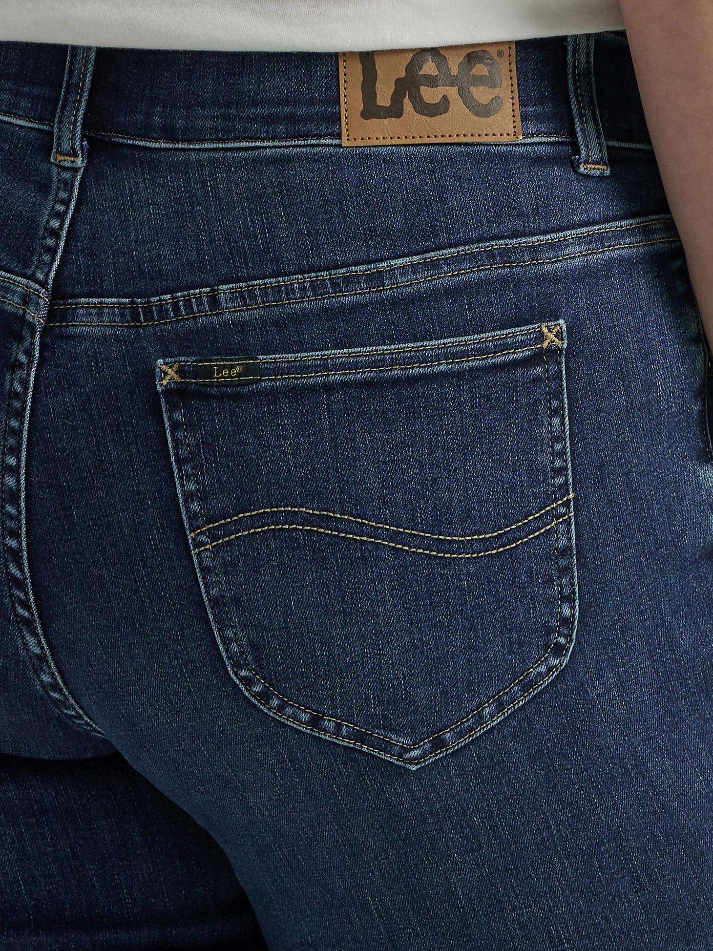 Women's Ultra Lux Comfort with Flex Motion Straight Jean (Plus) | Women's Jeans | Lee® Product Image