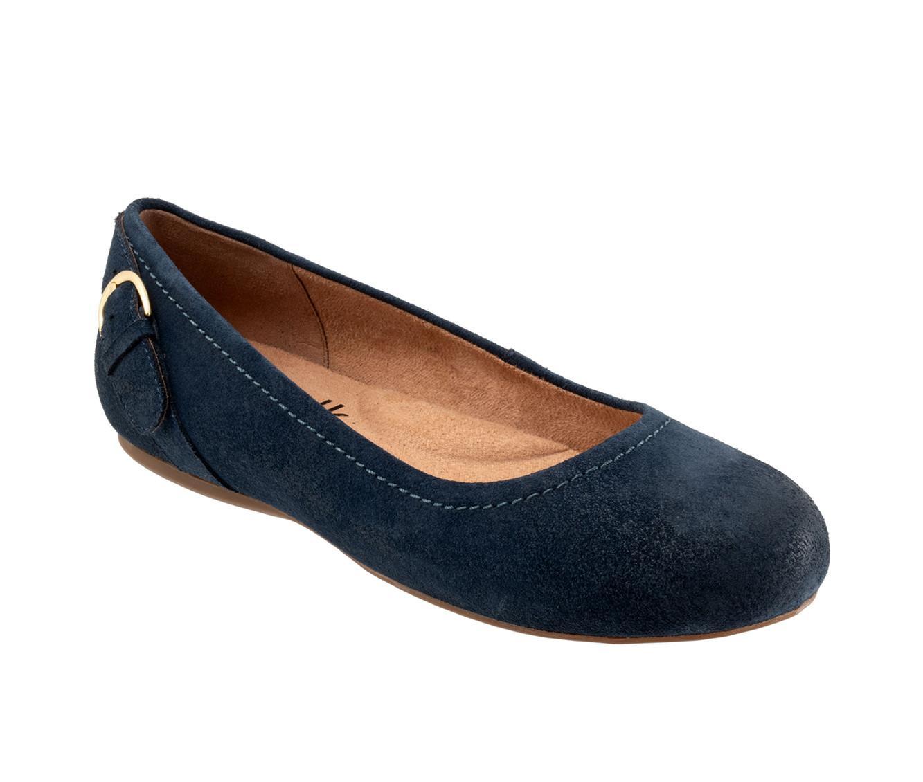 Women's Softwalk Sydney Flats Product Image