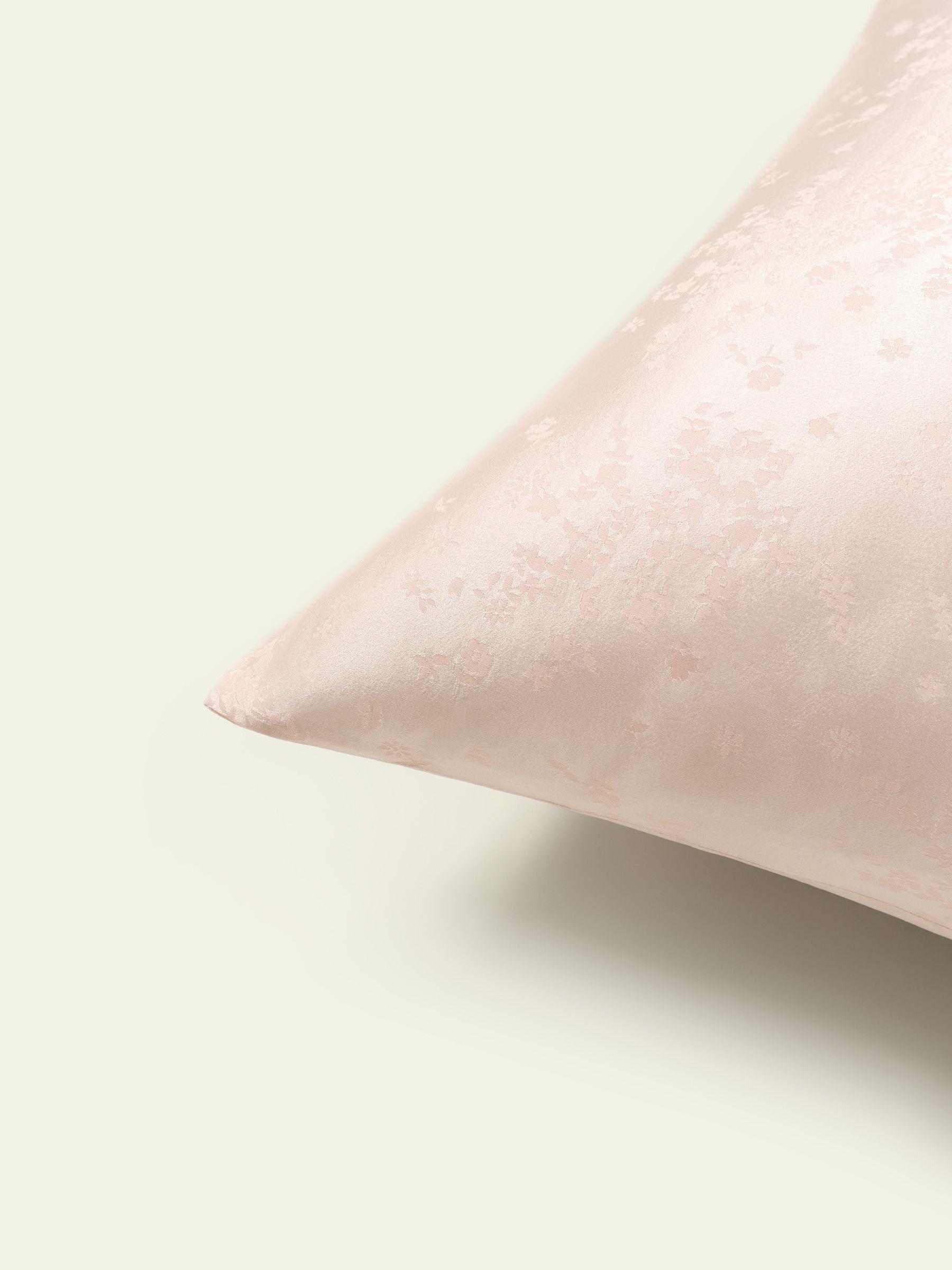 YING Jacquard Pillowcase Product Image