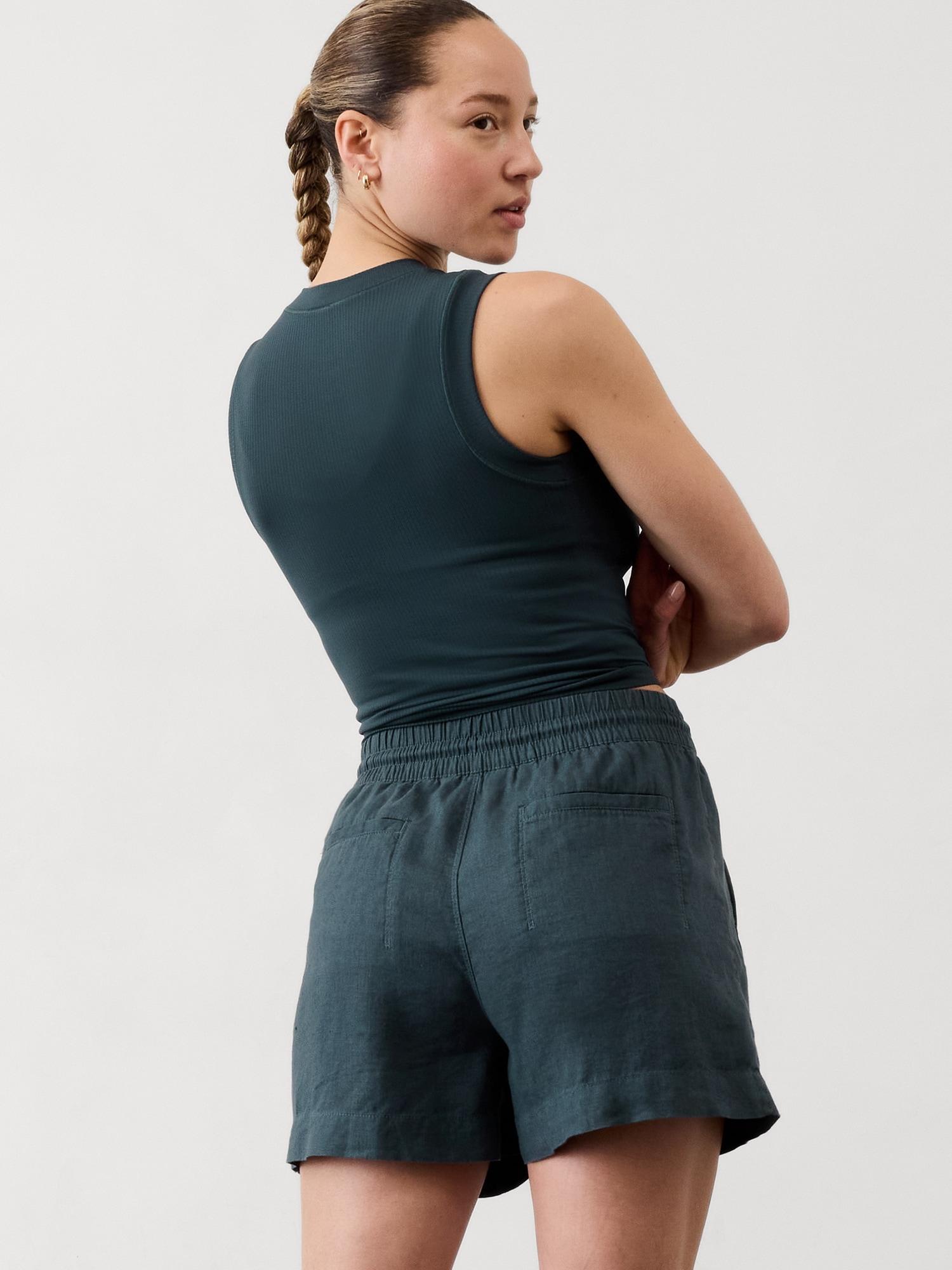 Retreat Linen Mid Rise Short Product Image