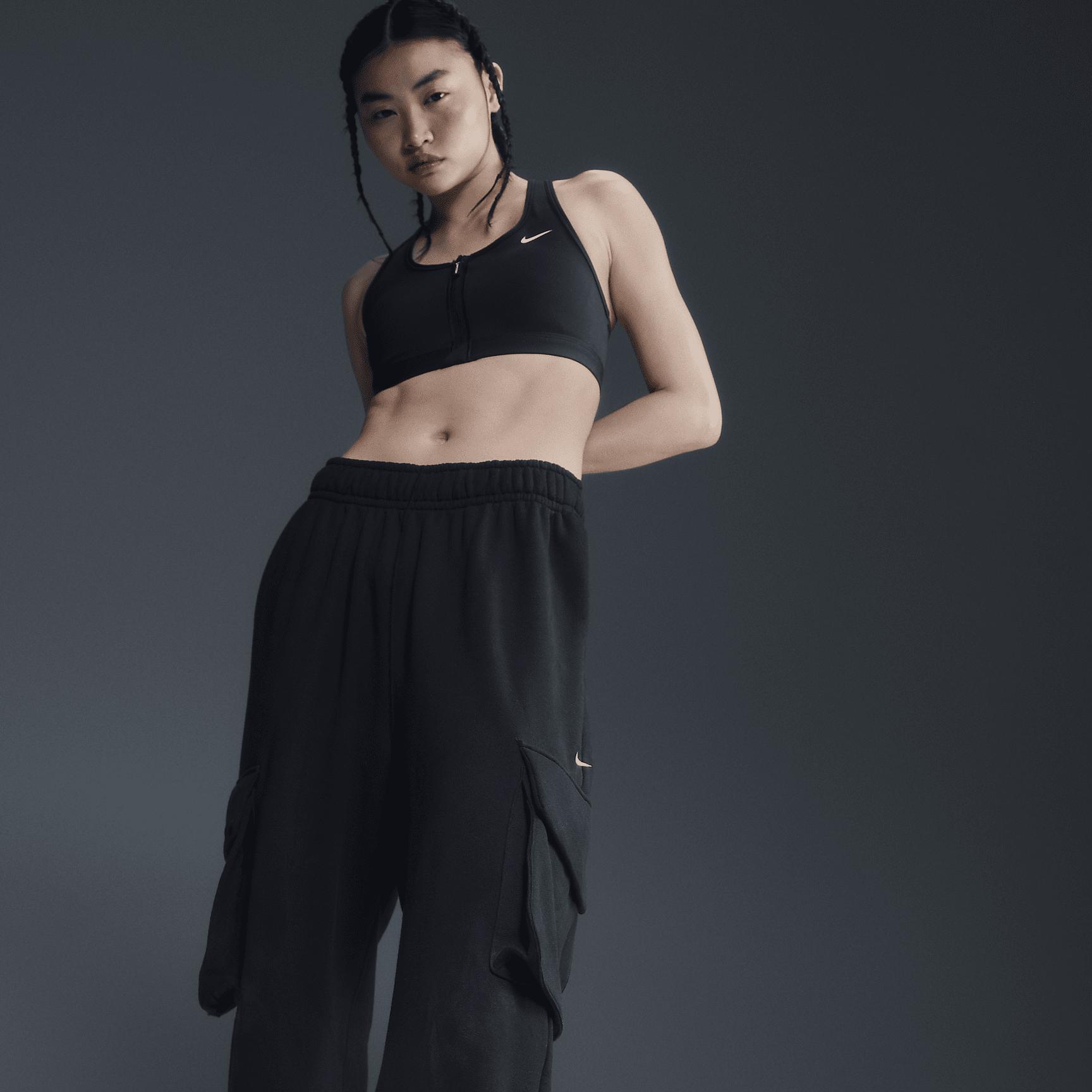 Women's Nike Sportswear Low-Rise Oversized French Terry Open-Hem Pants Product Image