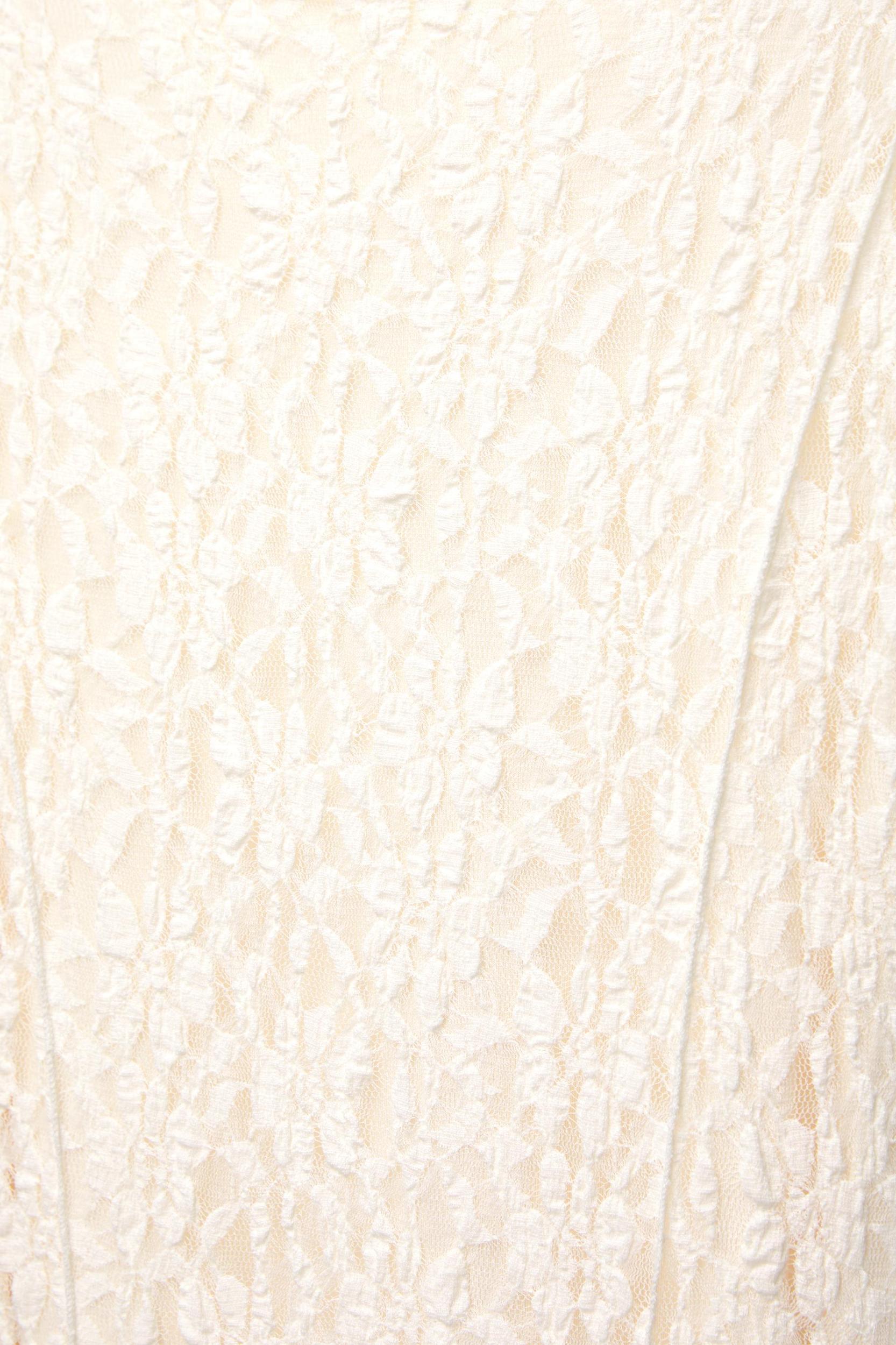 Lace midi dress Product Image