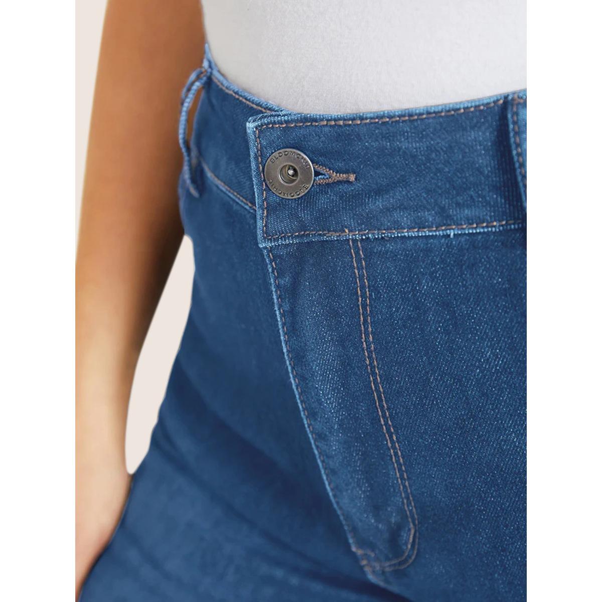 Plus Size Very Stretchy High Rise Dark Wash Cropped Jeans Women Blue Leisure Plain High stretch Slanted pocket Jeans BloomChic 26/4X Product Image