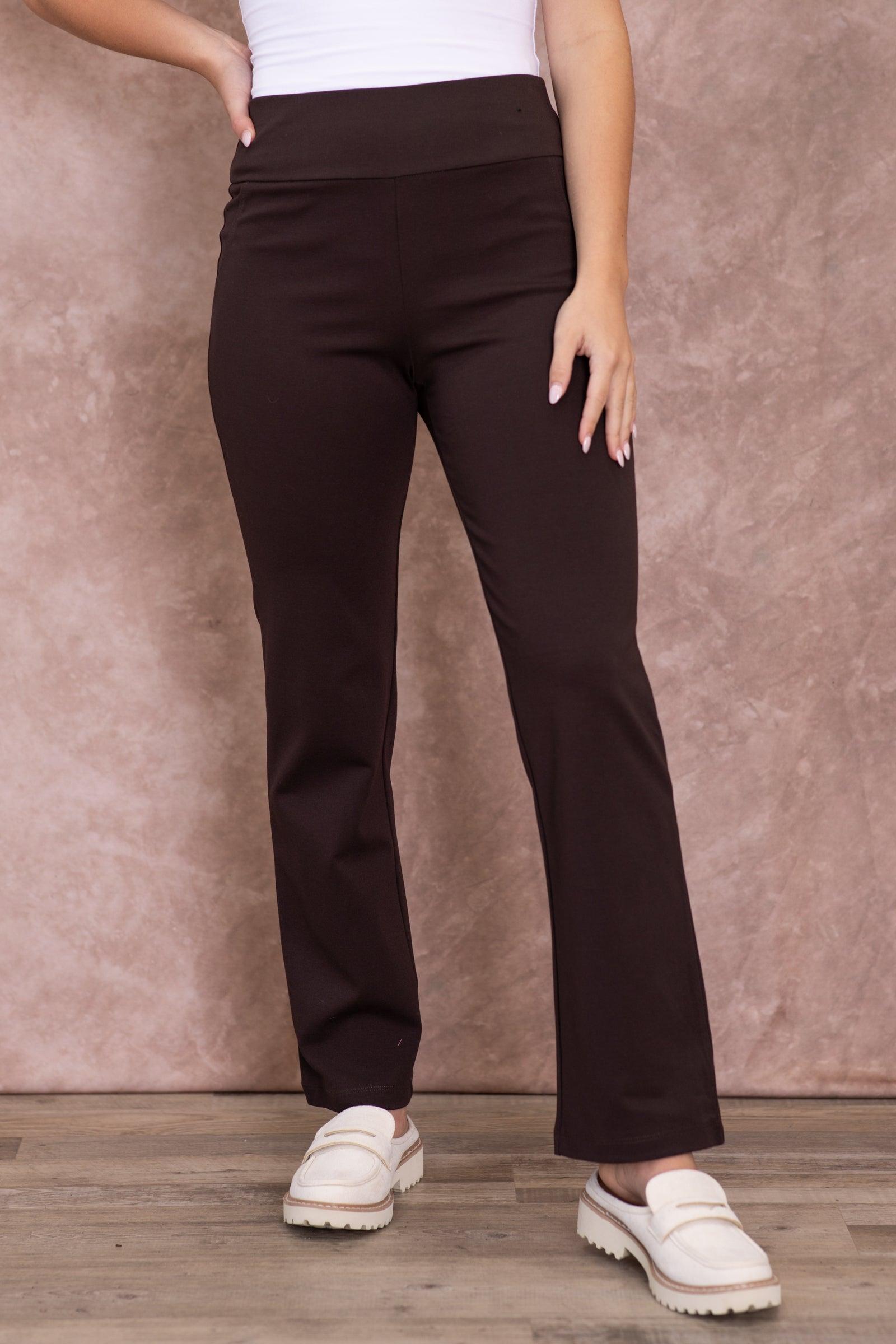 The Magic Slim Straight Leg Pant Product Image