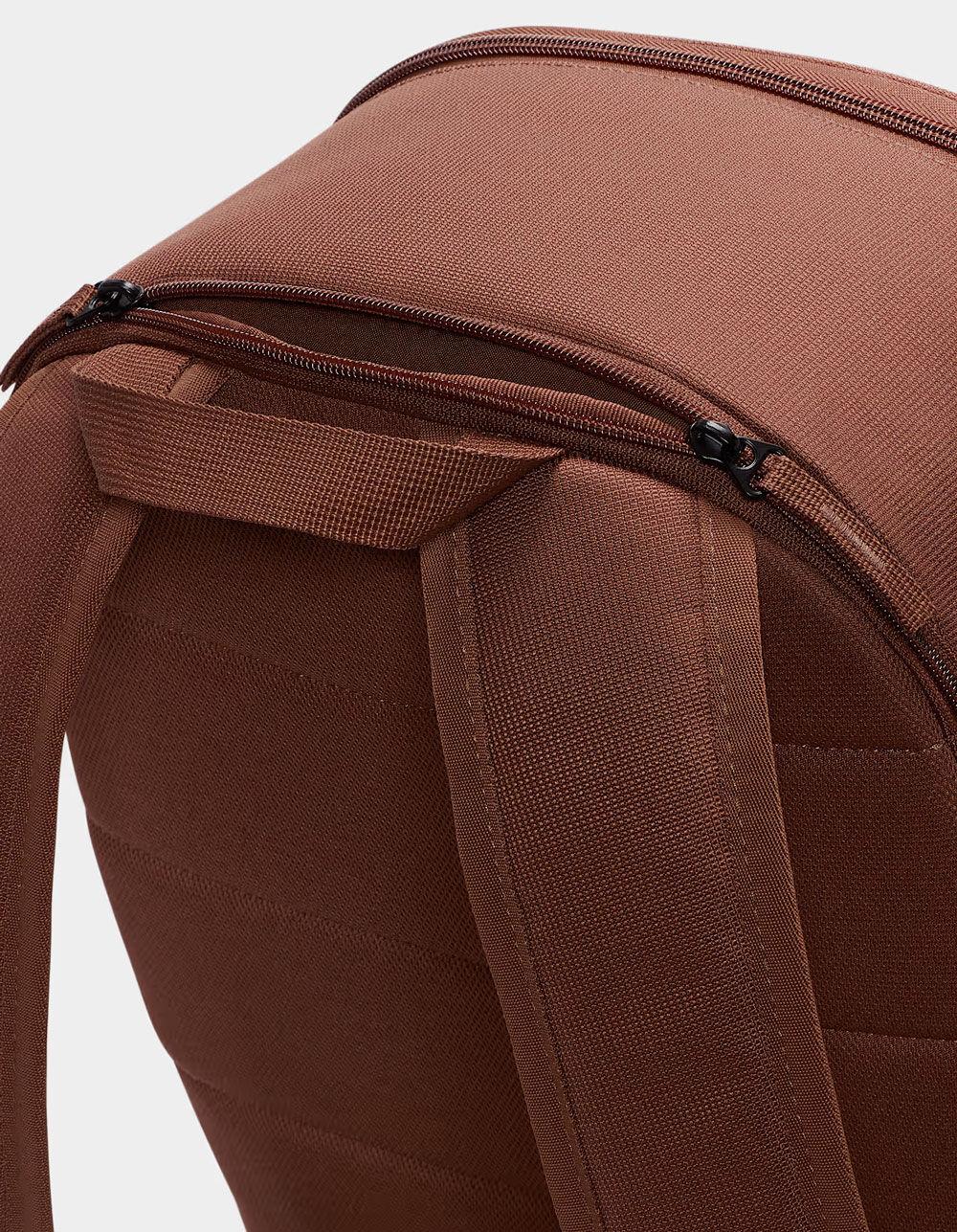 NIKE Heritage Backpack - BROWN Product Image