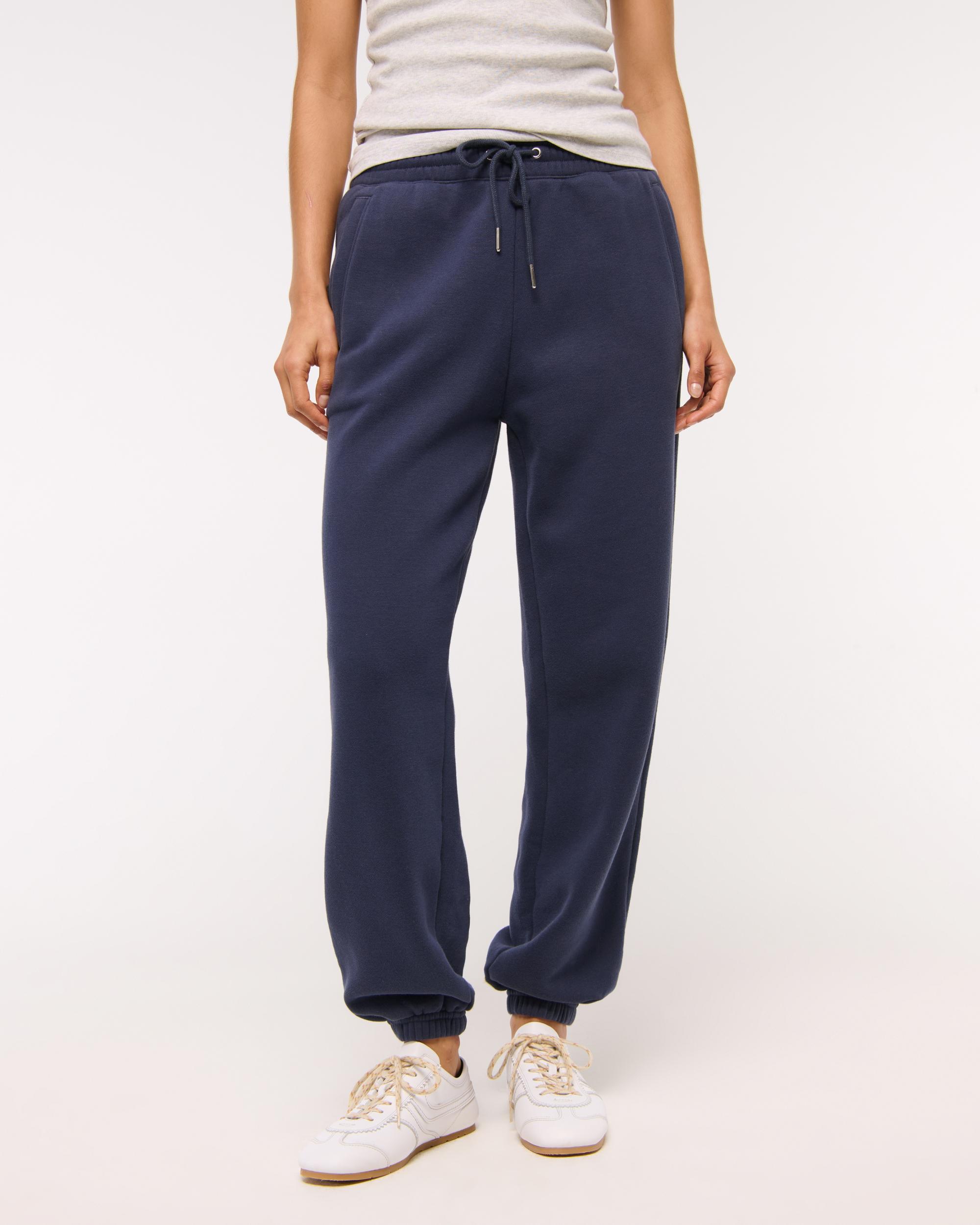 Essential Sunday Sweatpant Product Image