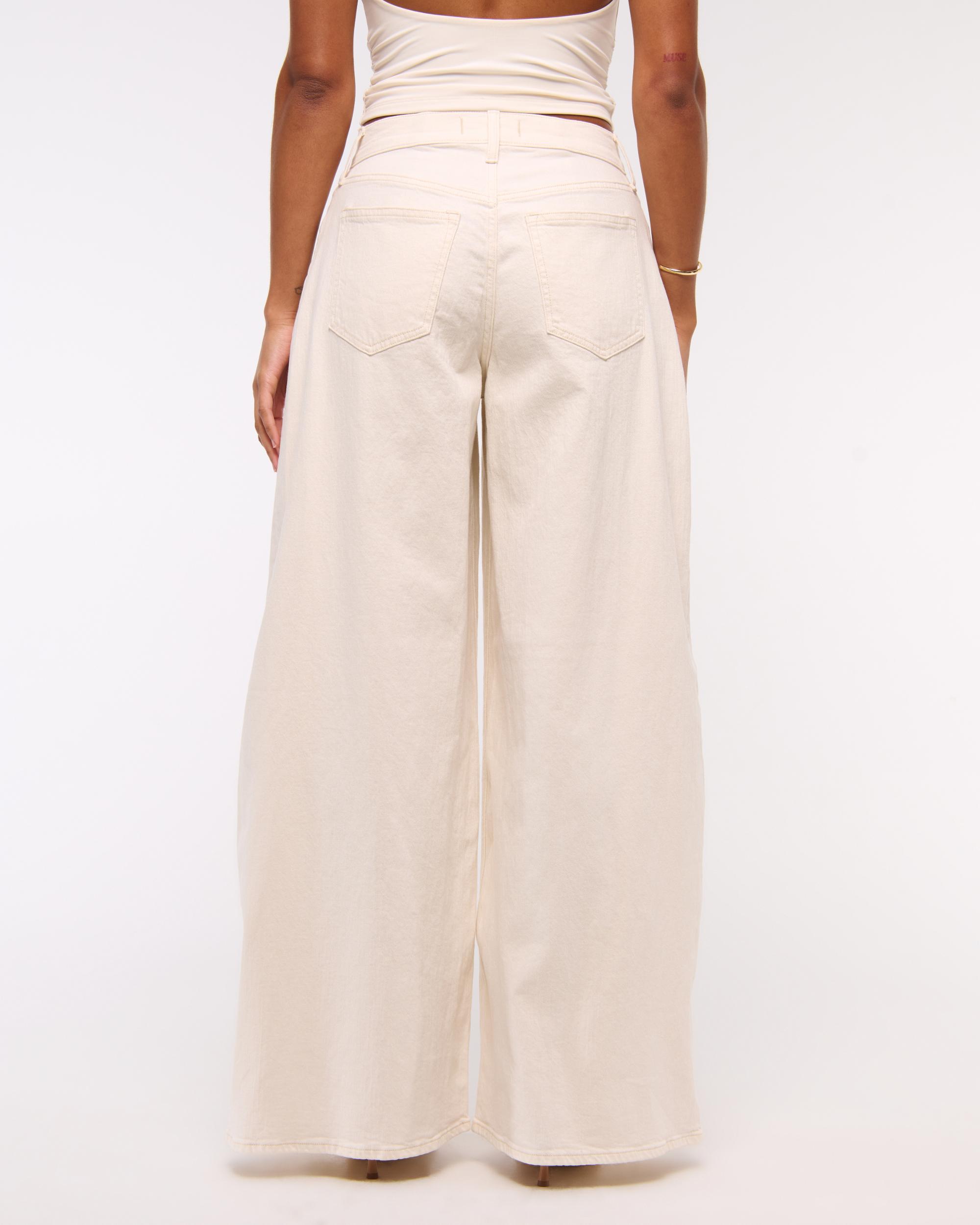 Curve Love Linen-Blend Ultra Wide Leg Jean Product Image