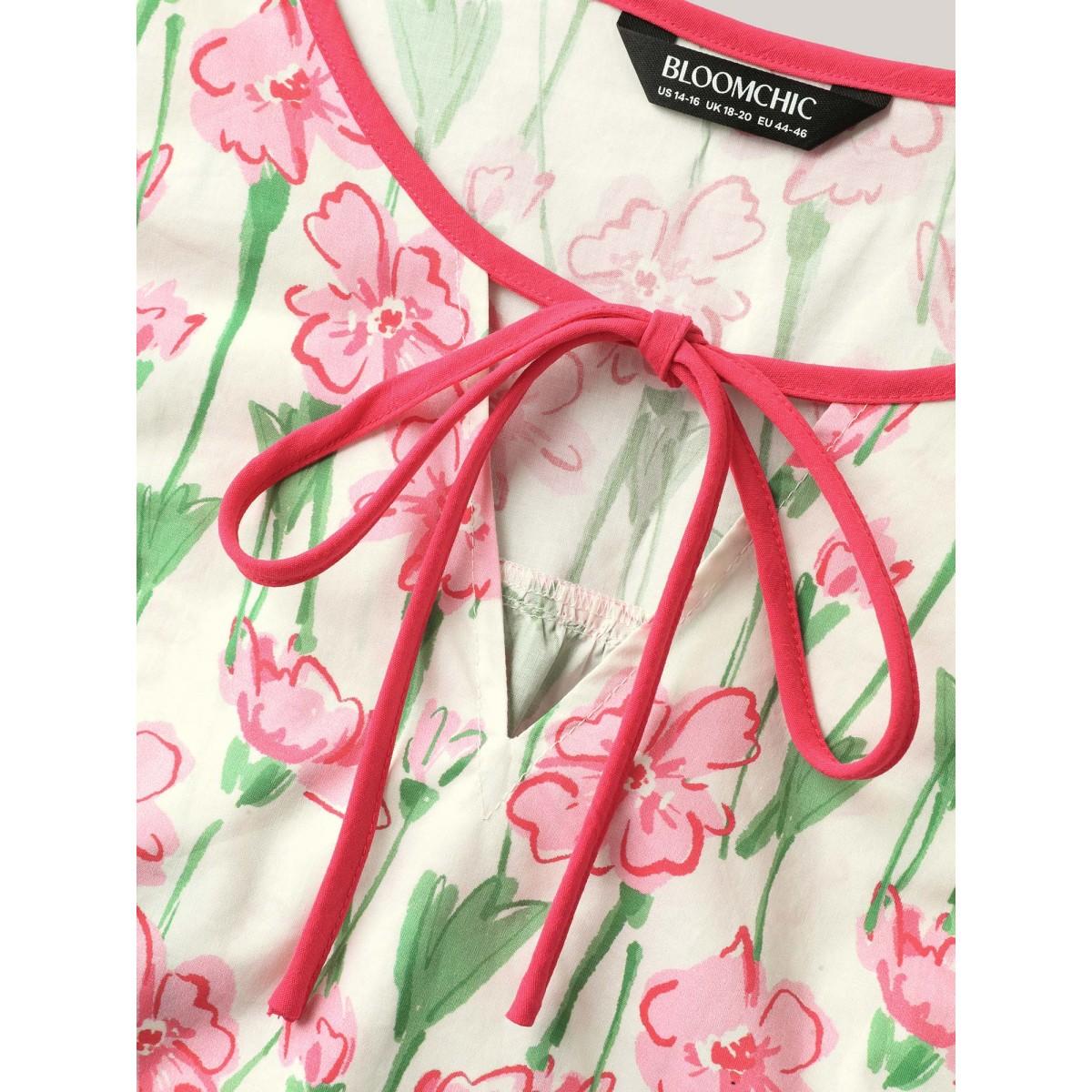 Plus Size Multicolor Blushing Floral Print Seamed Contrast Blouse Women Elbow-length sleeve V-neck Everyday-Casual Blouses BloomChic 26/4X Product Image