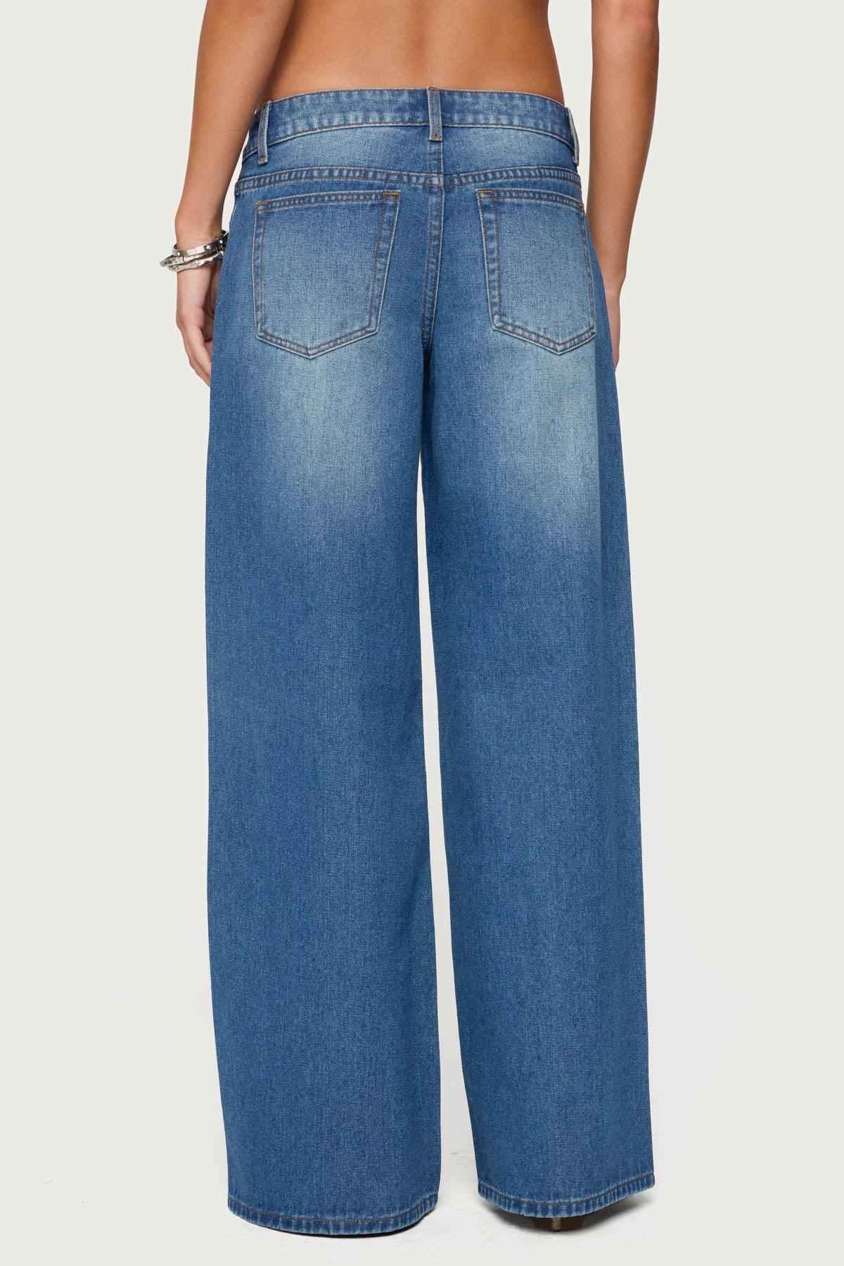 Linden Low Rise Baggy Jeans Product Image