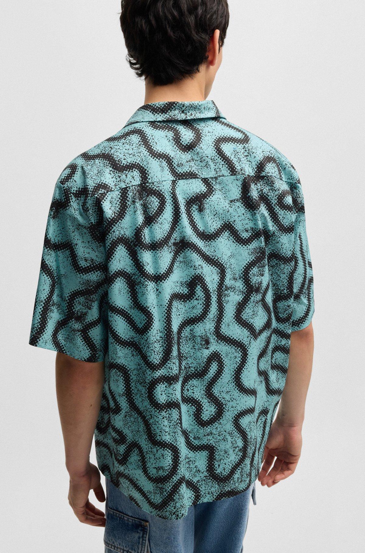 Relaxed-fit shirt in printed cotton poplin Product Image