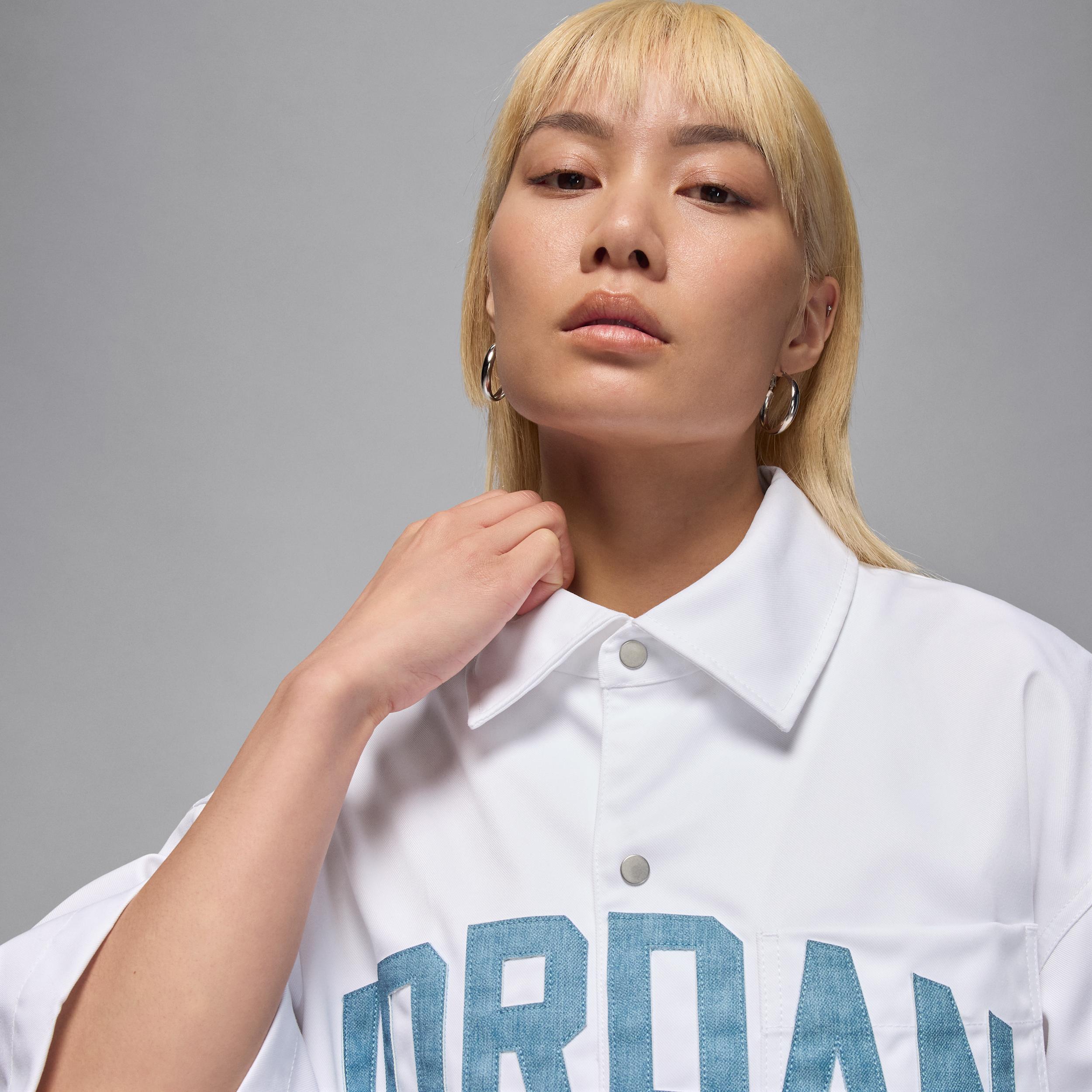 Womens Jordan Flight Woven Short-Sleeve Top | HQ9199-101 Product Image