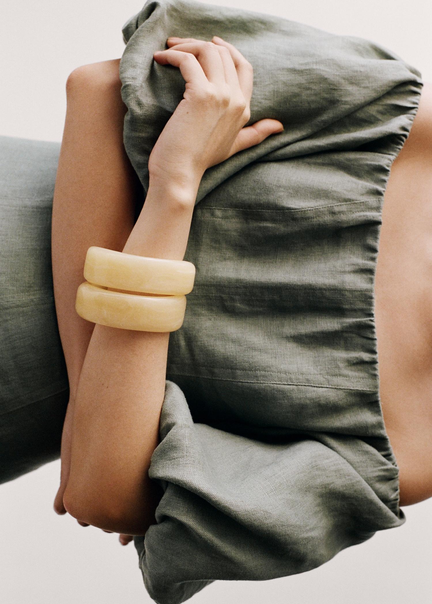 Puffed-sleeve linen dress - Women | MANGO USA Product Image