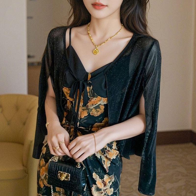 3/4-Sleeve Plain Tie Front Crop Cardigan Product Image