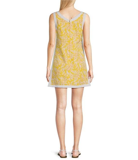 Lilly Pulitzer Eleanora Honeycomb Hideaway Print Boat Neck Sleeveless Shift Romper Product Image