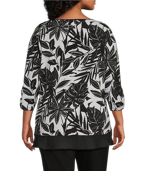 Allison Daley Plus Size Tropical Shadow Print 3/4 Ruched Sleeve Crew Neck Ruffle Hem Knit Top Product Image
