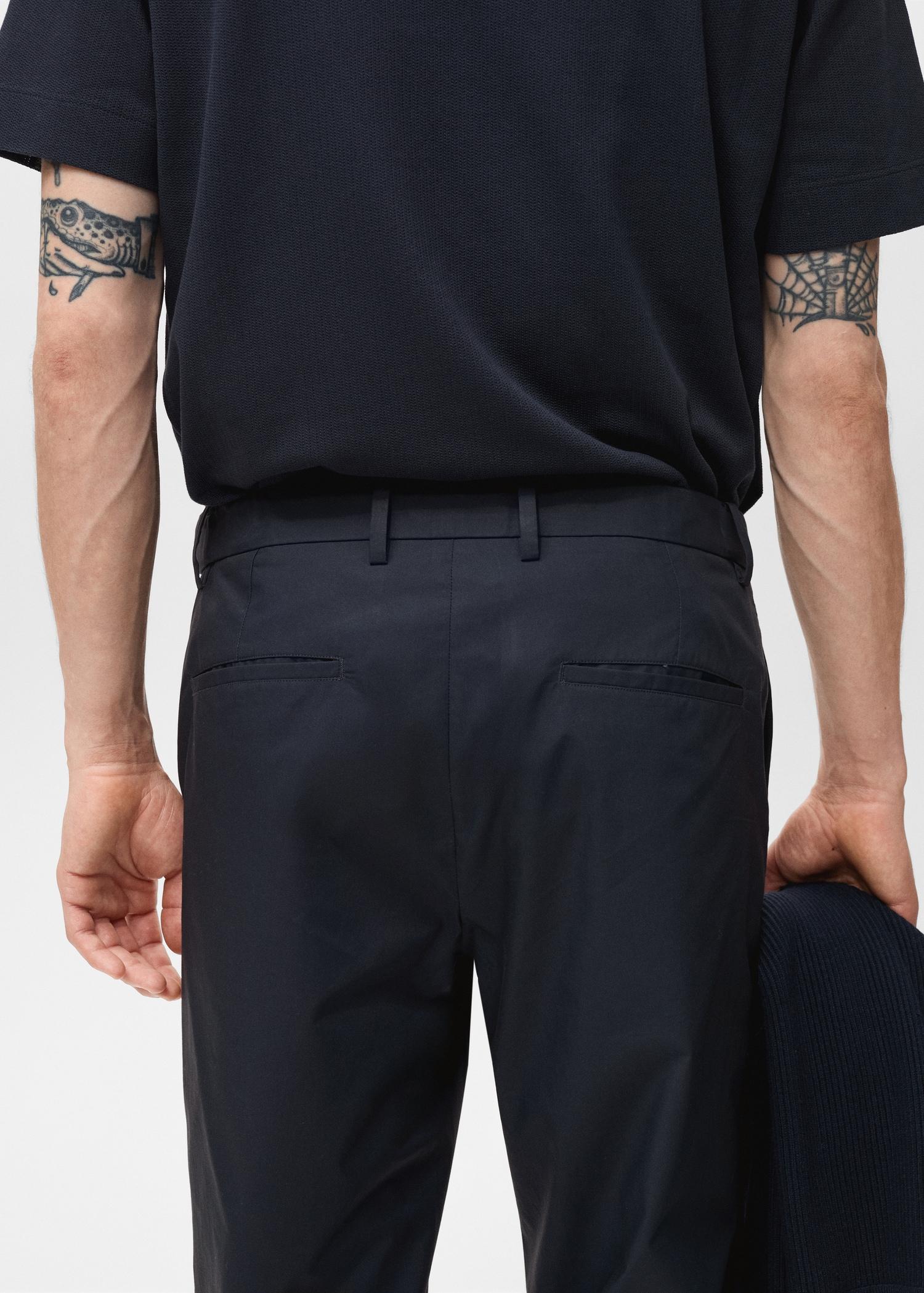 100% slim-fit cotton pants - Men | MANGO USA Product Image