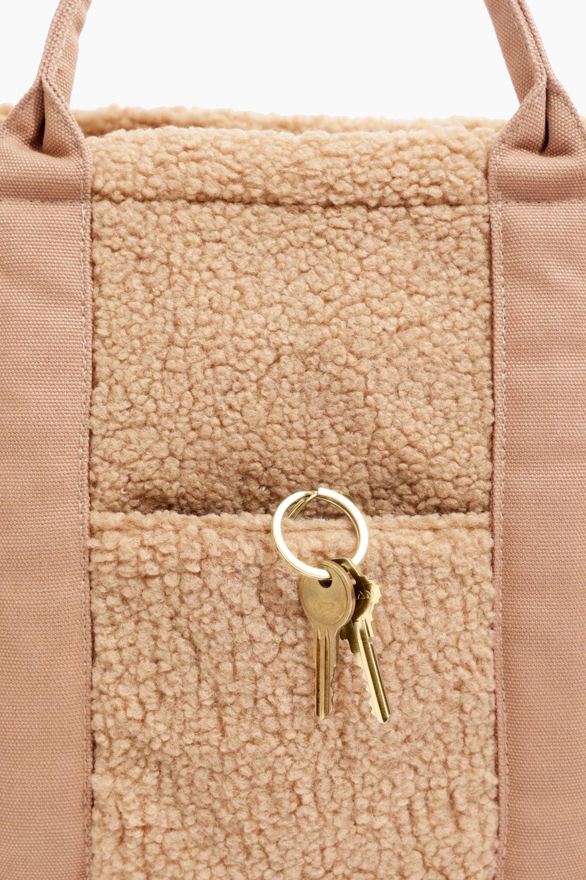 Sherpa Sloane Tote - Brown Bear Product Image