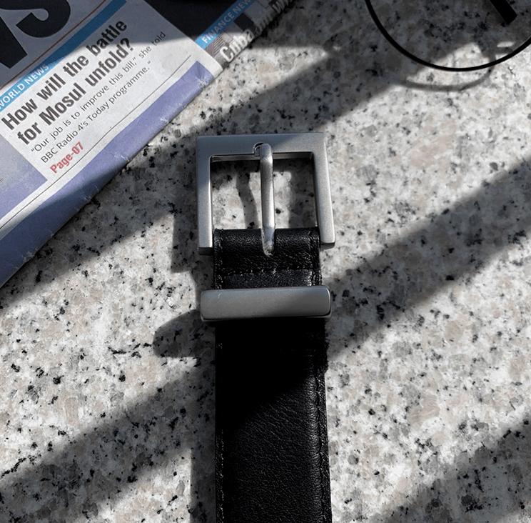 RT BLACK BUCKLE BELT Product Image