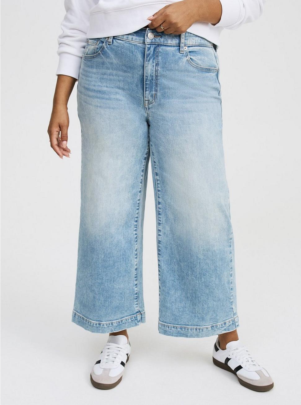 High-Rise Wide-Leg Ankle Crop Jean Product Image