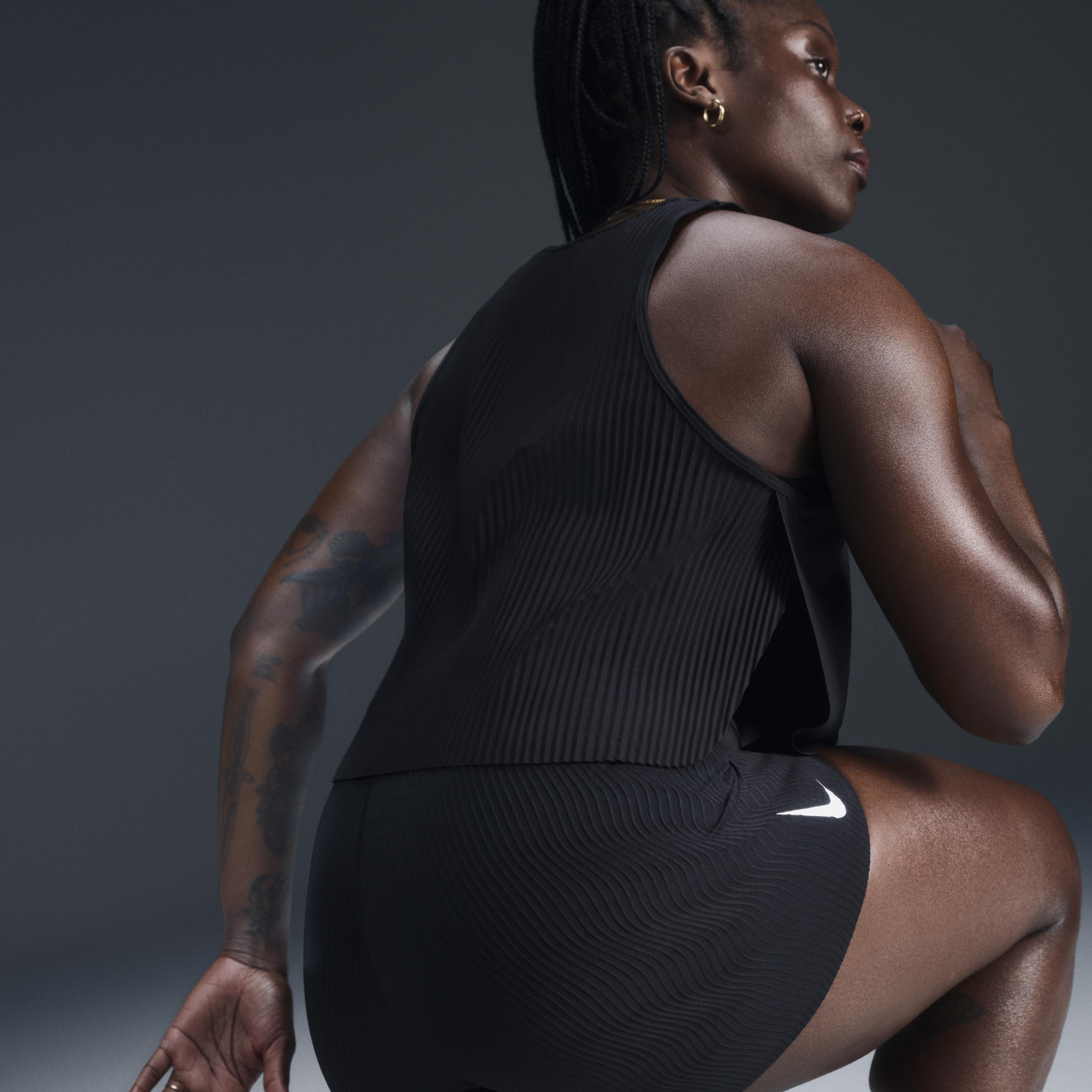 Nike Womens AeroSwift Dri-FIT ADV Cropped Running Tank Top | FN2713-010 Product Image