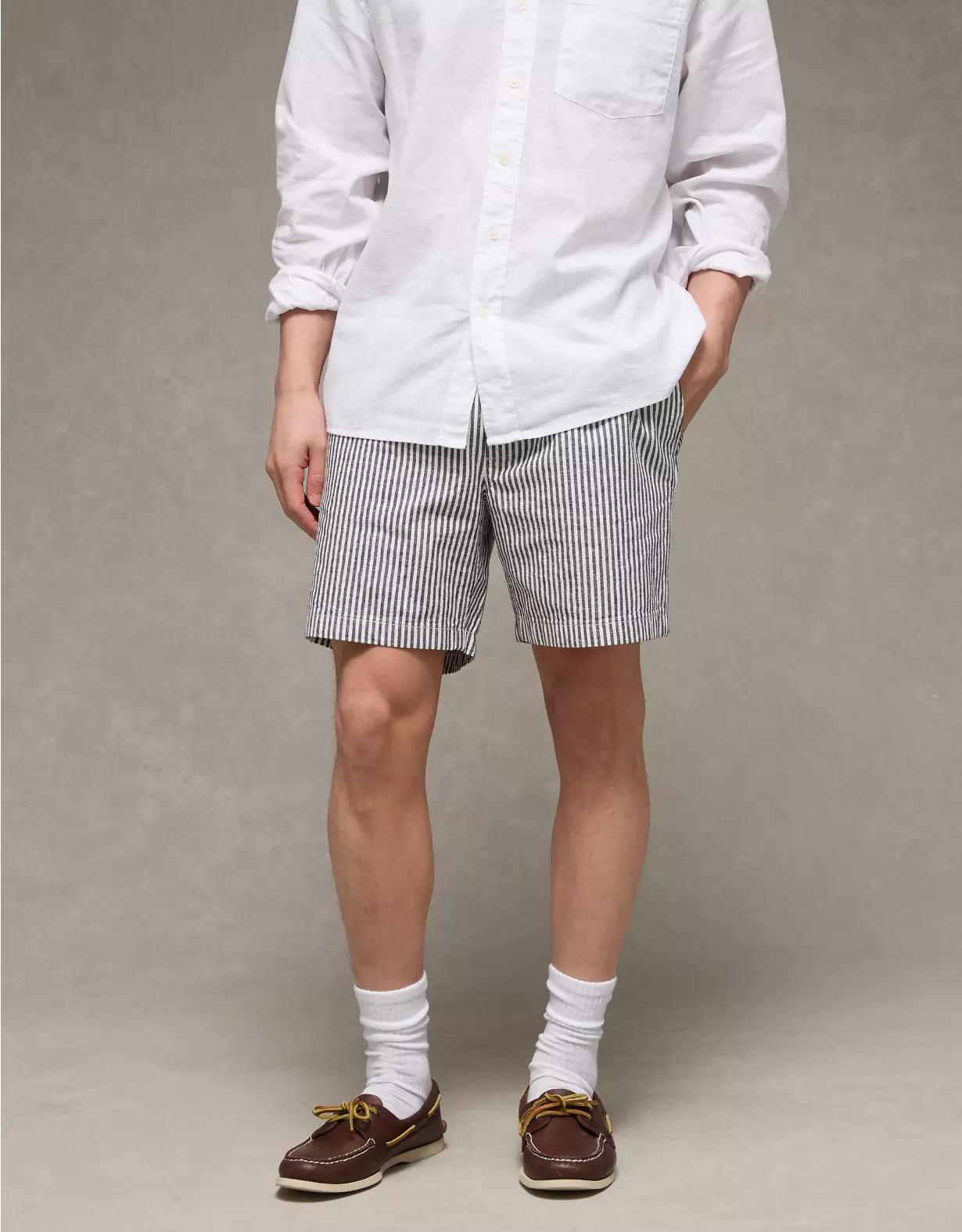 AE 7" Striped Lived-In Trekker Short Product Image