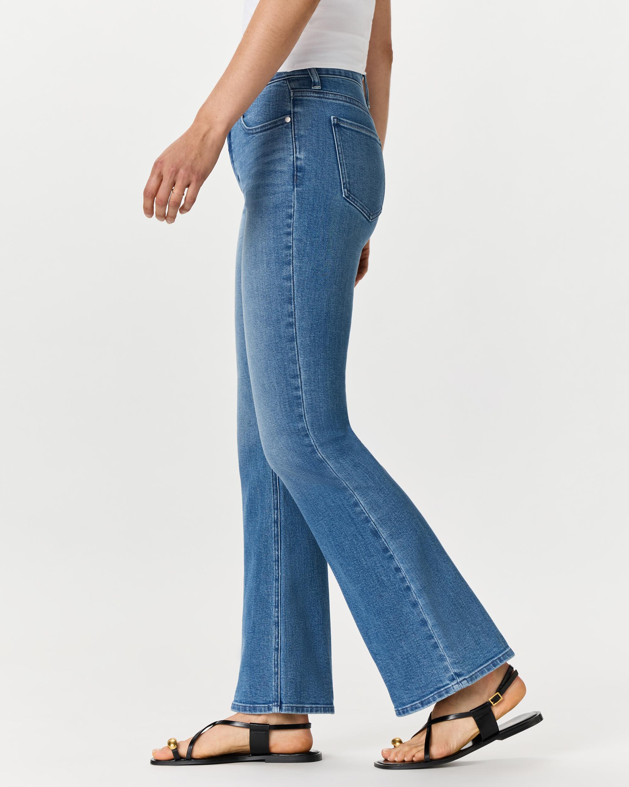 Quince | Women's Luna Stretch Flare Jeans Organic Cotton Product Image