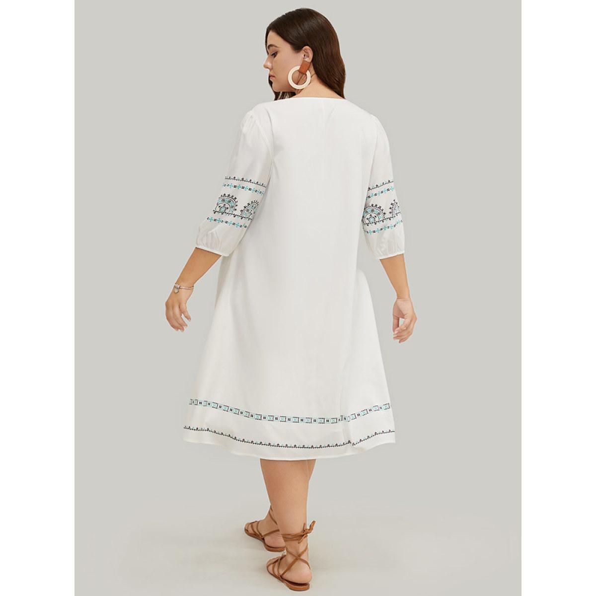 Plus Size Bandana Print Tassels Lantern Sleeve Pocket Midi Dress White Women Vacation Tassels Tie Neck Elbow-length sleeve Curvy Midi Dress BloomChic 28/5X Product Image