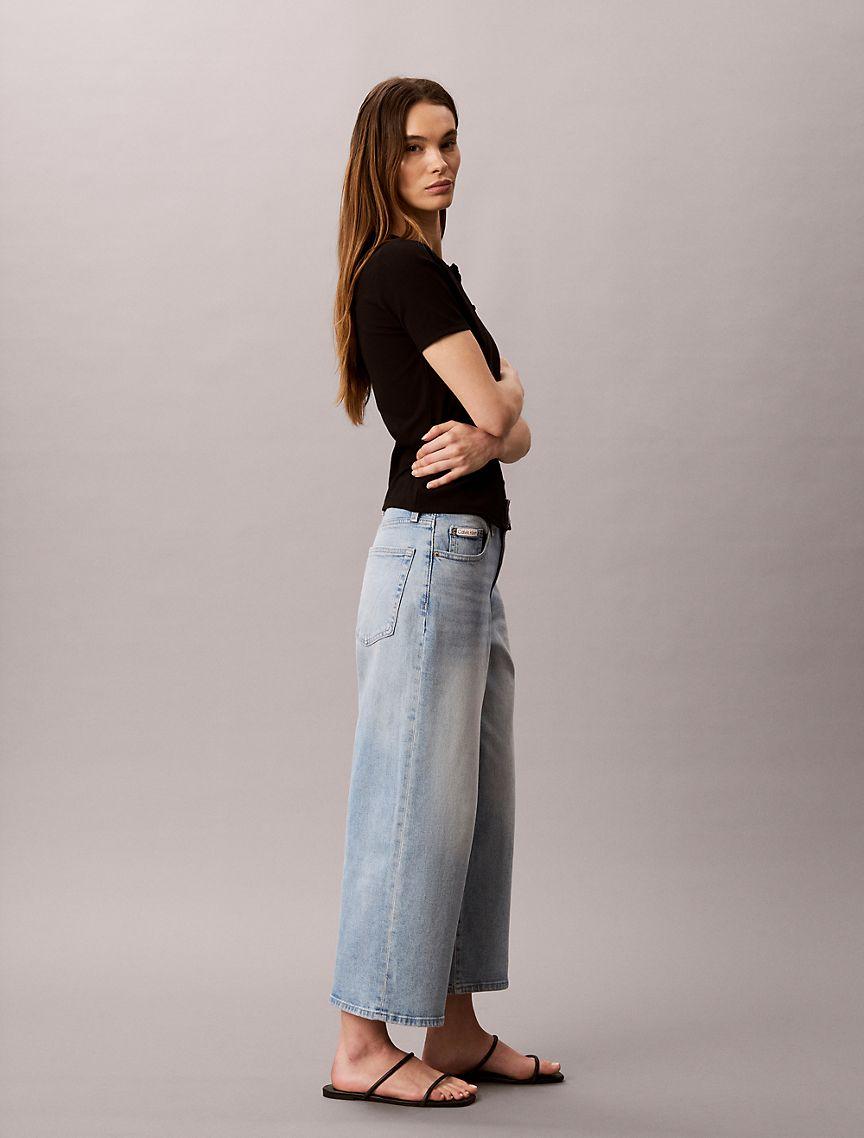 Cropped Wide Leg Jeans Product Image