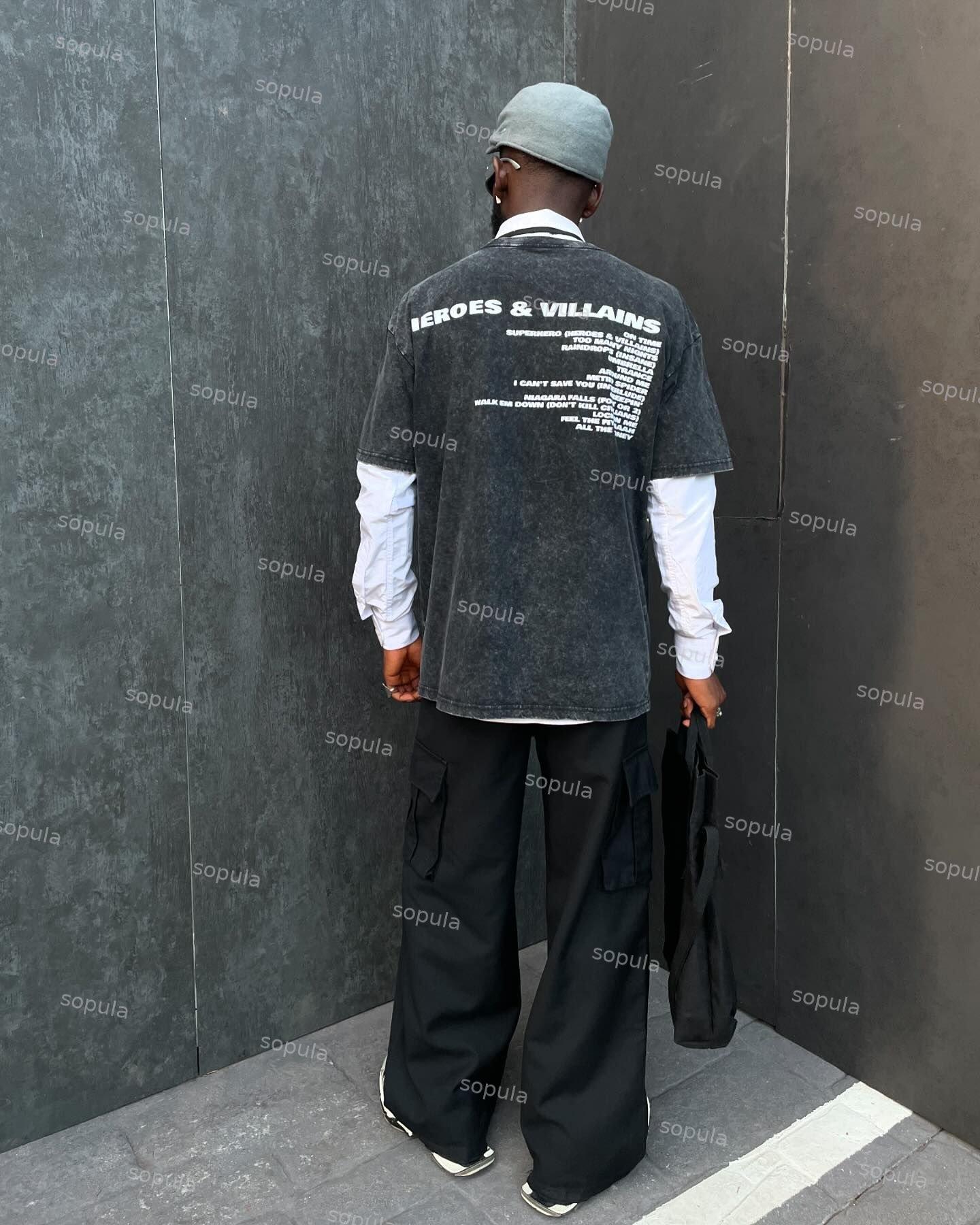 Retro Fashion Heartless Graphic Acid Washed Short Sleeve T-Shirt Product Image