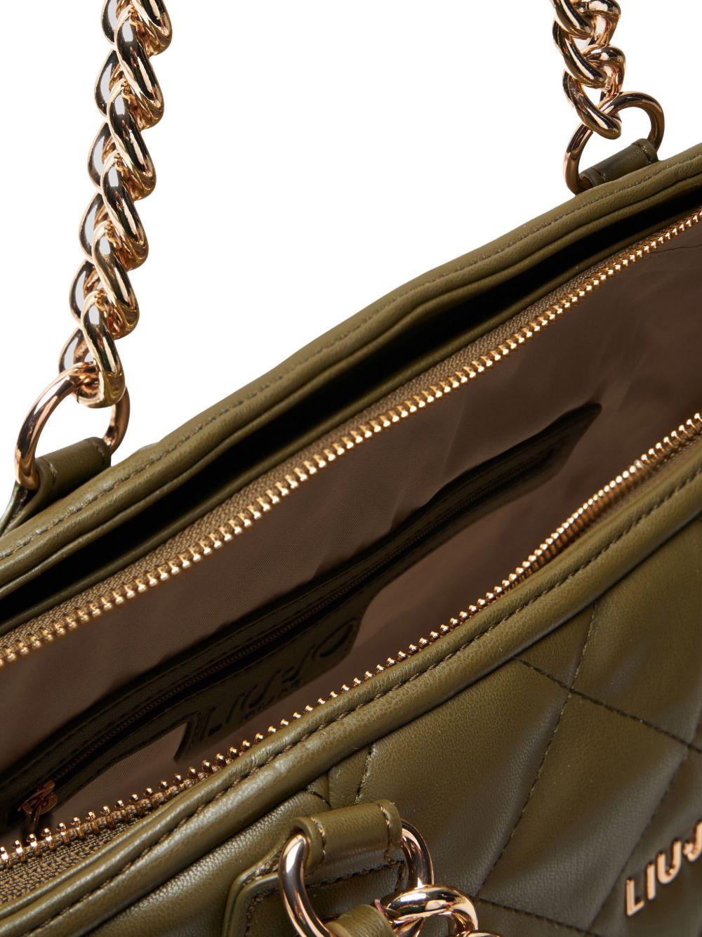 quilted tote bag Product Image