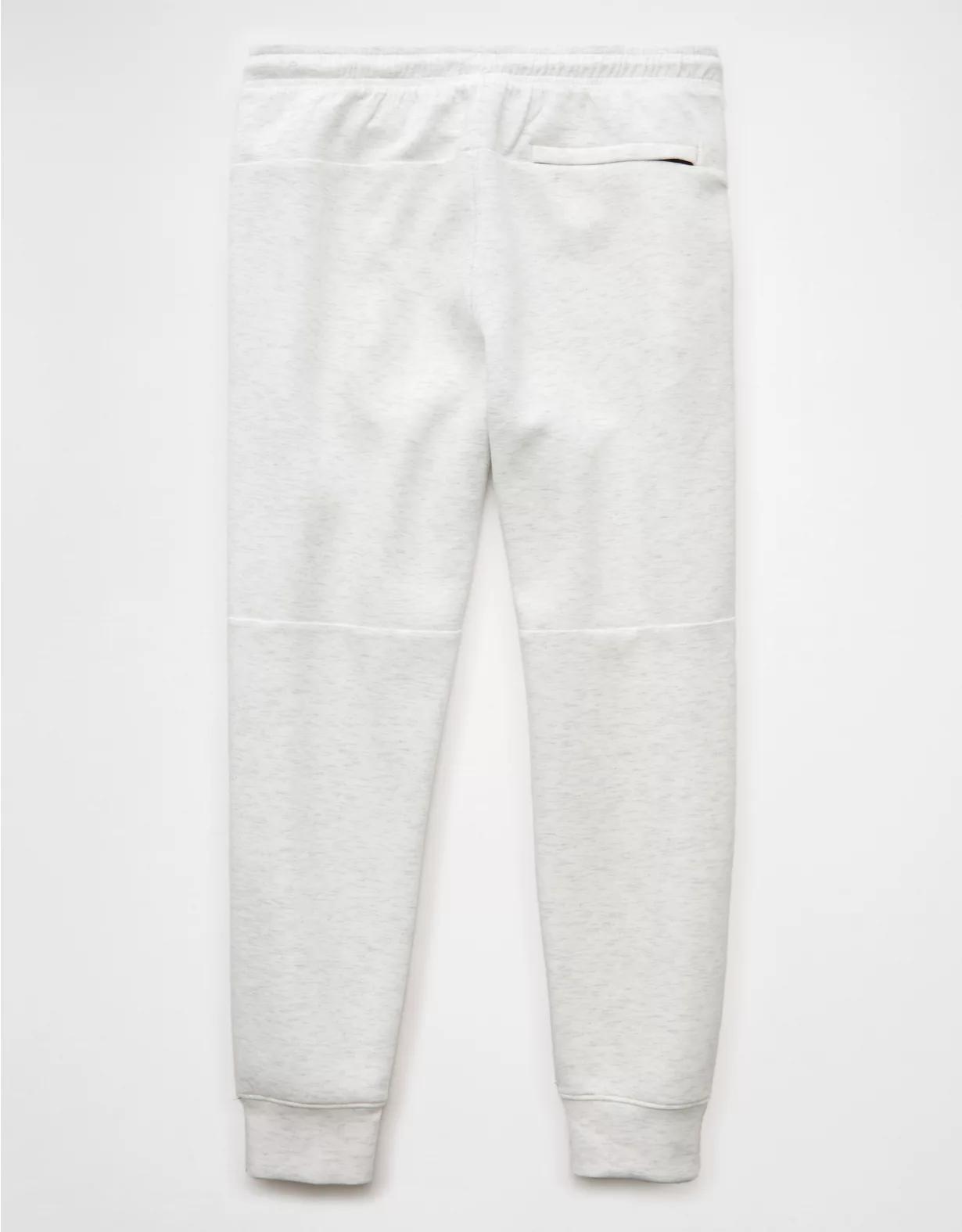 AE 24/7 Jogger Product Image