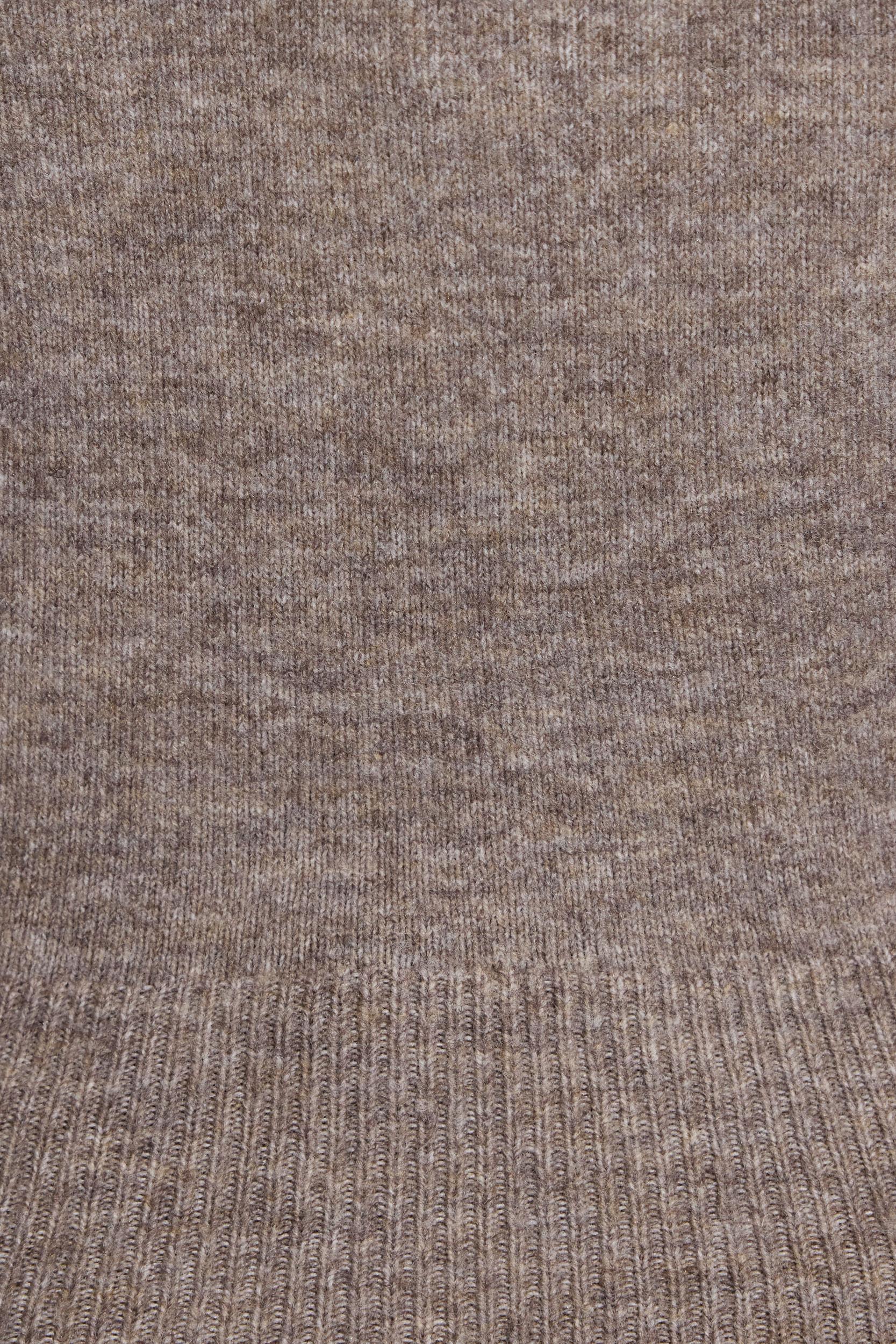 Smooth Scoop Neck Long Sleeve Top Product Image