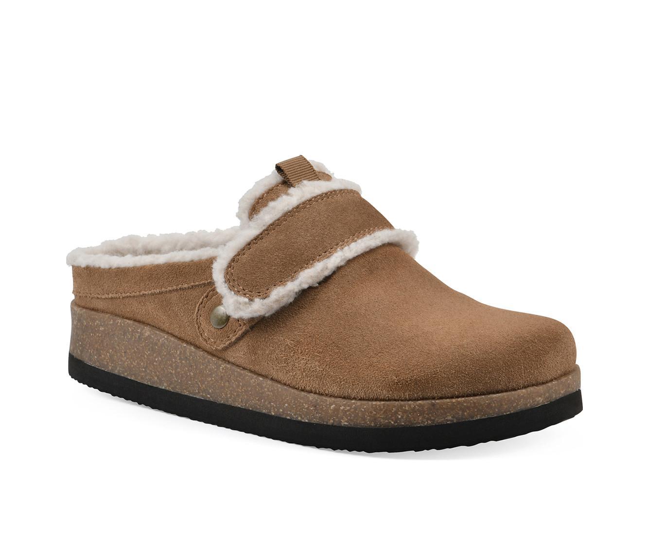 Women's White Mountain Baylen Clogs Product Image